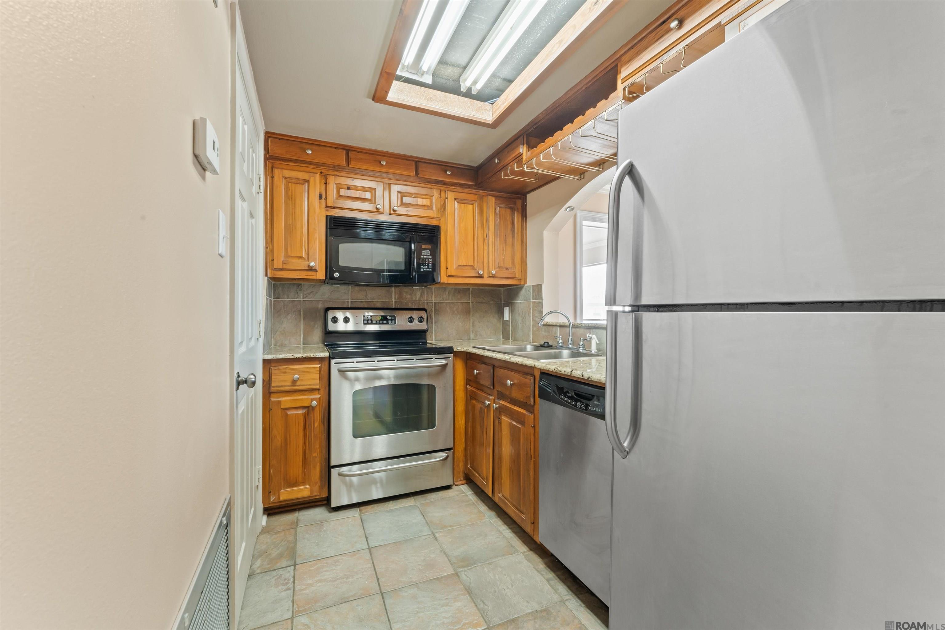 2045 N 3rd St UNIT 301, Baton Rouge, LA, 70802