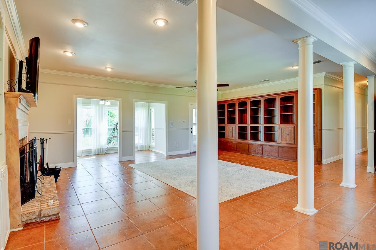 1045 Daisy Ave, St Gabriel, LA, 70776