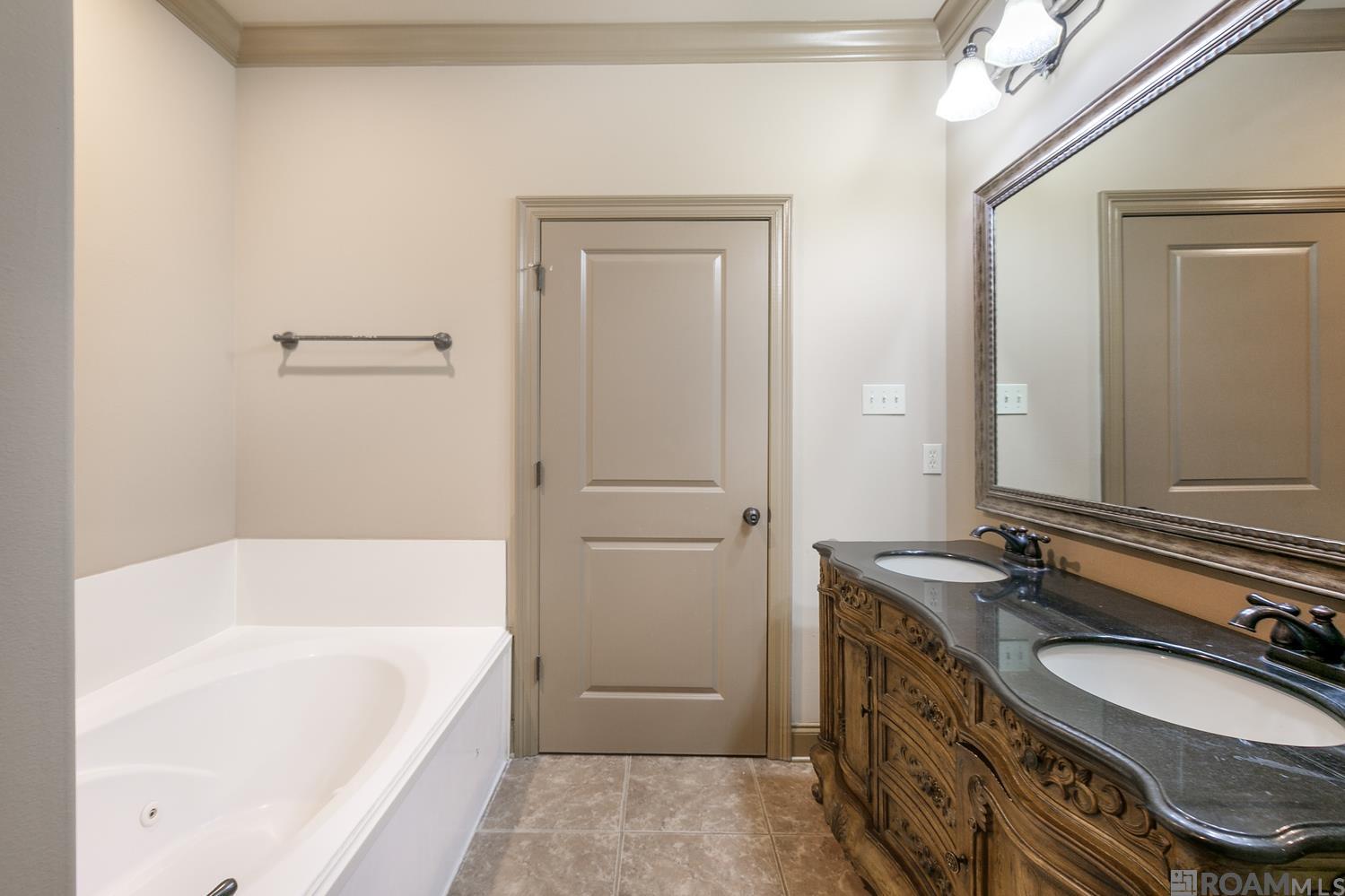 11110 W Boardwalk Dr UNIT 54, Baton Rouge, LA, 70816