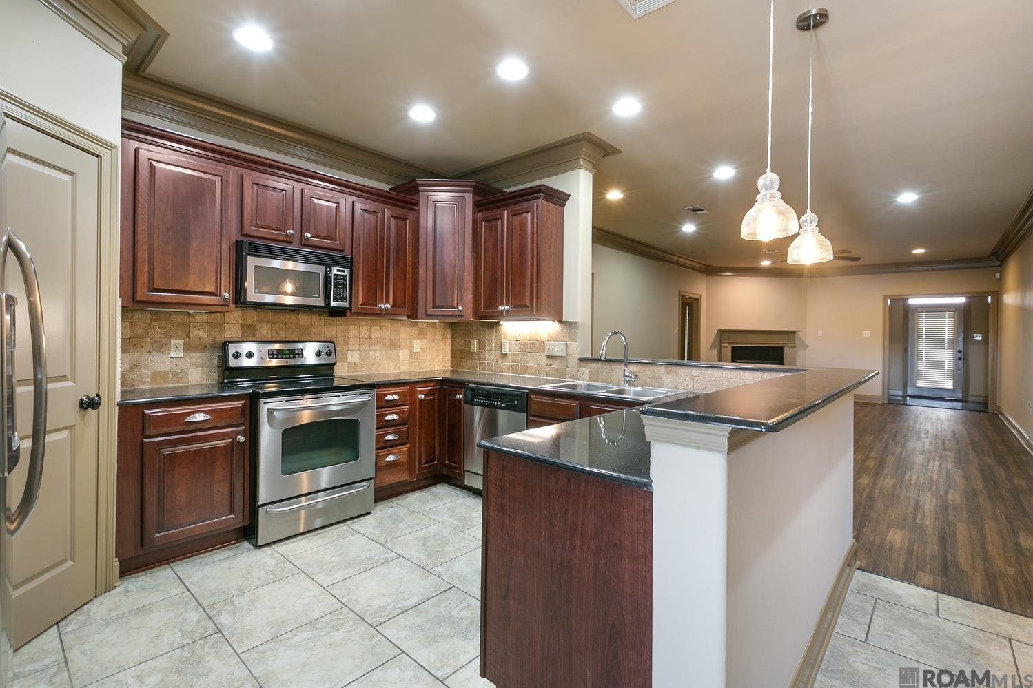 11110 W Boardwalk Dr UNIT 54, Baton Rouge, LA, 70816