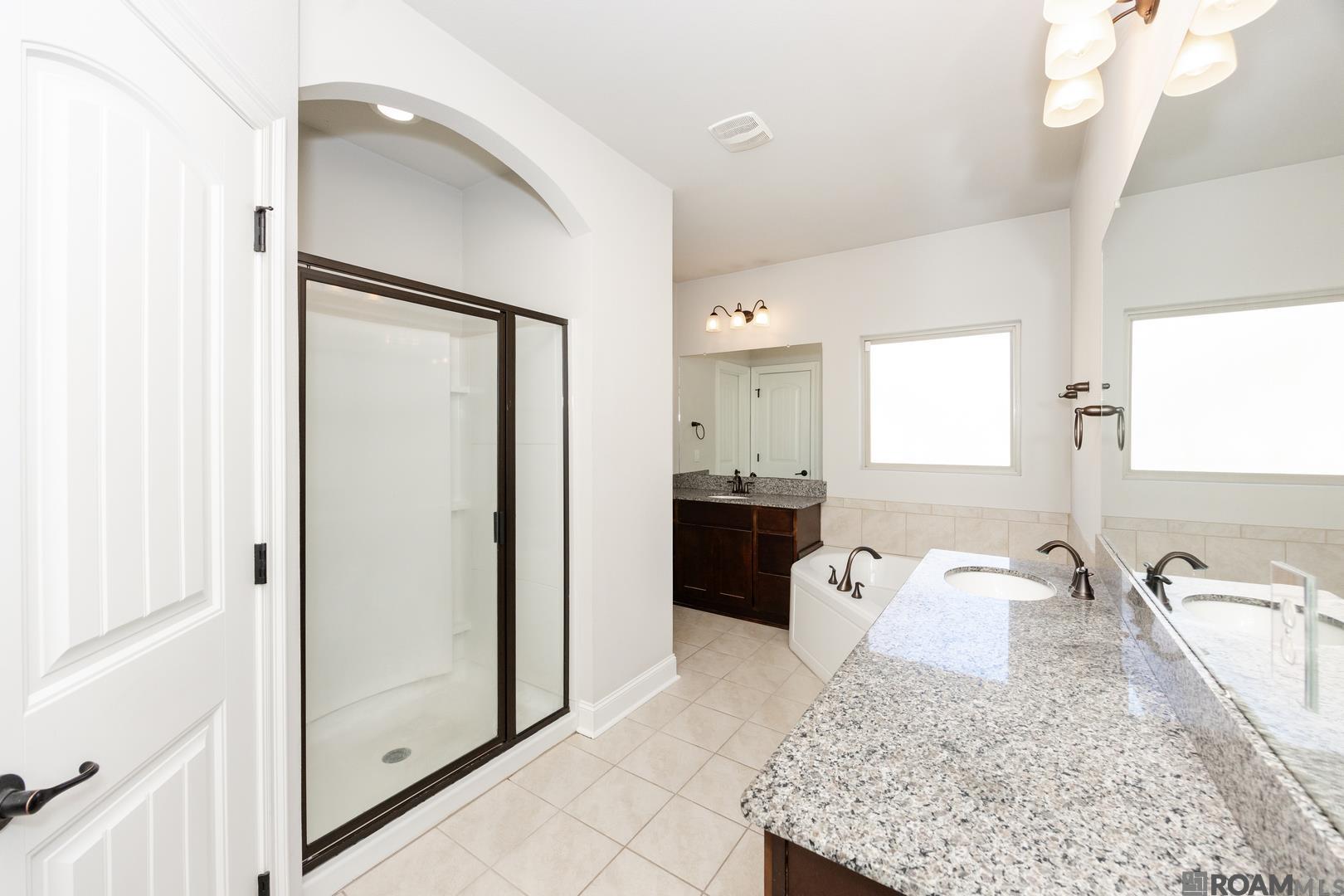 18018 River Landing Dr, Prairieville, LA, 70769