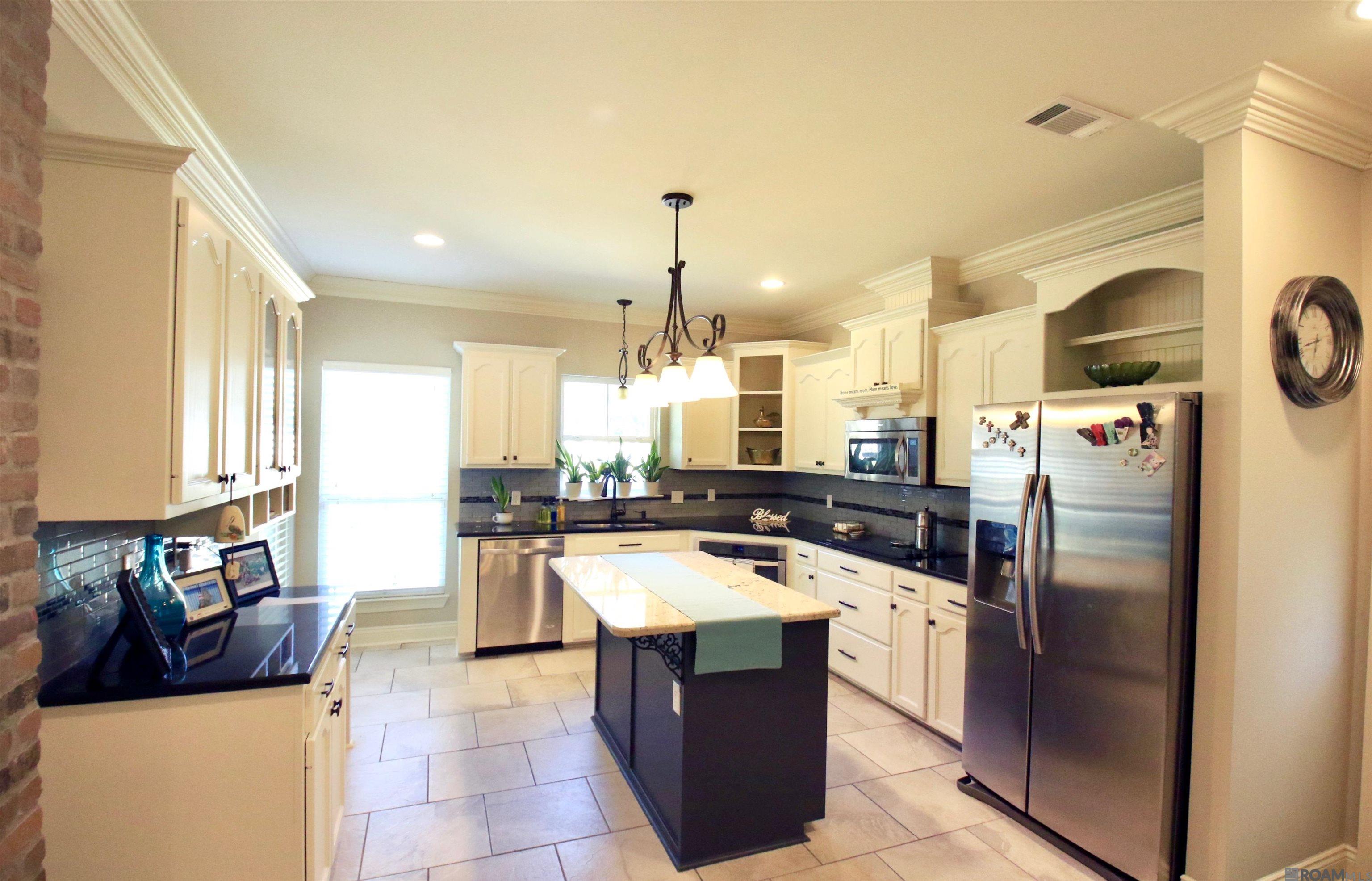 14482 Bon Dickey Dr, Baton Rouge, LA, 70818