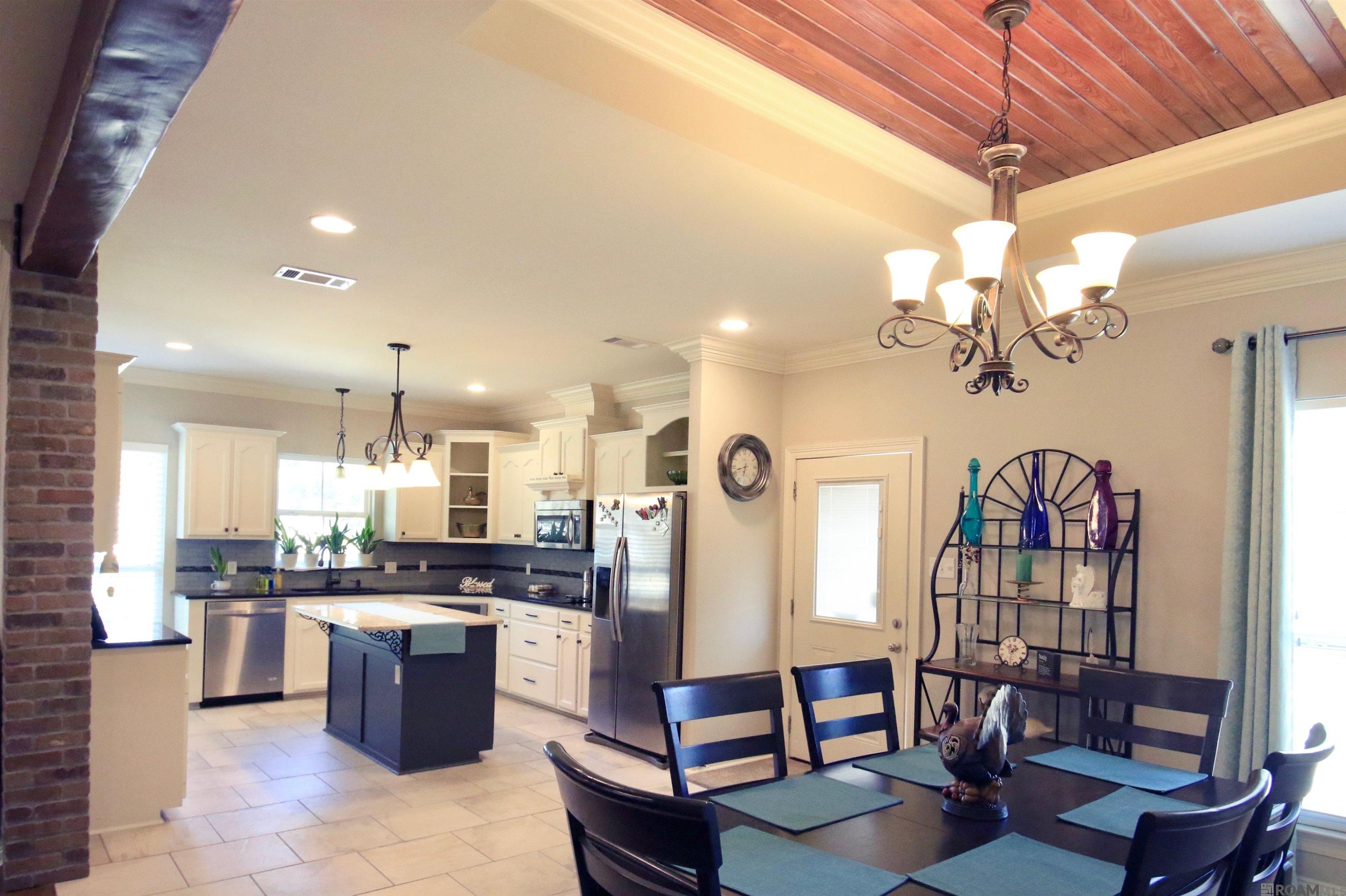 14482 Bon Dickey Dr, Baton Rouge, LA, 70818