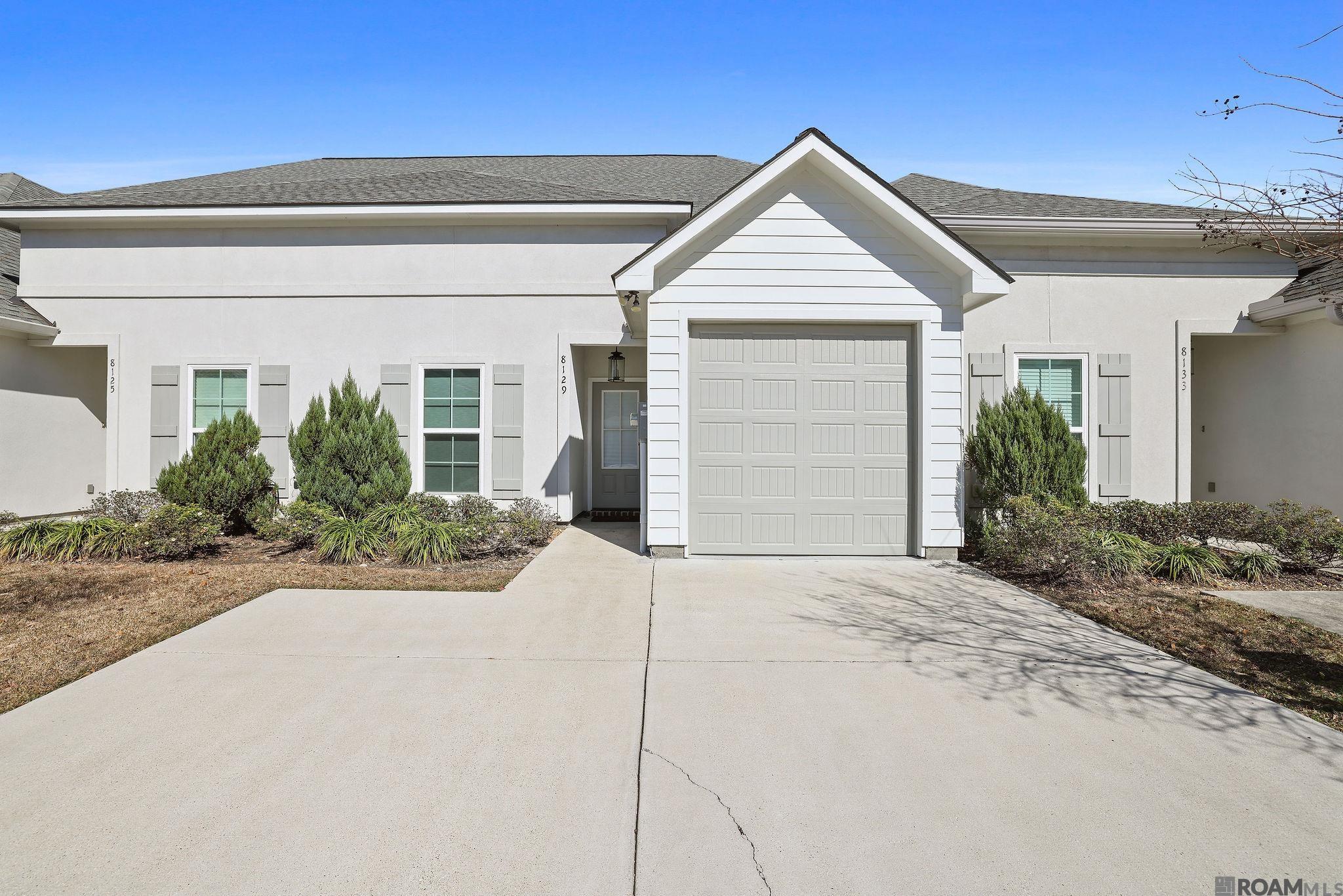 8129 Village Lake Ave, Baton Rouge, LA, 70820