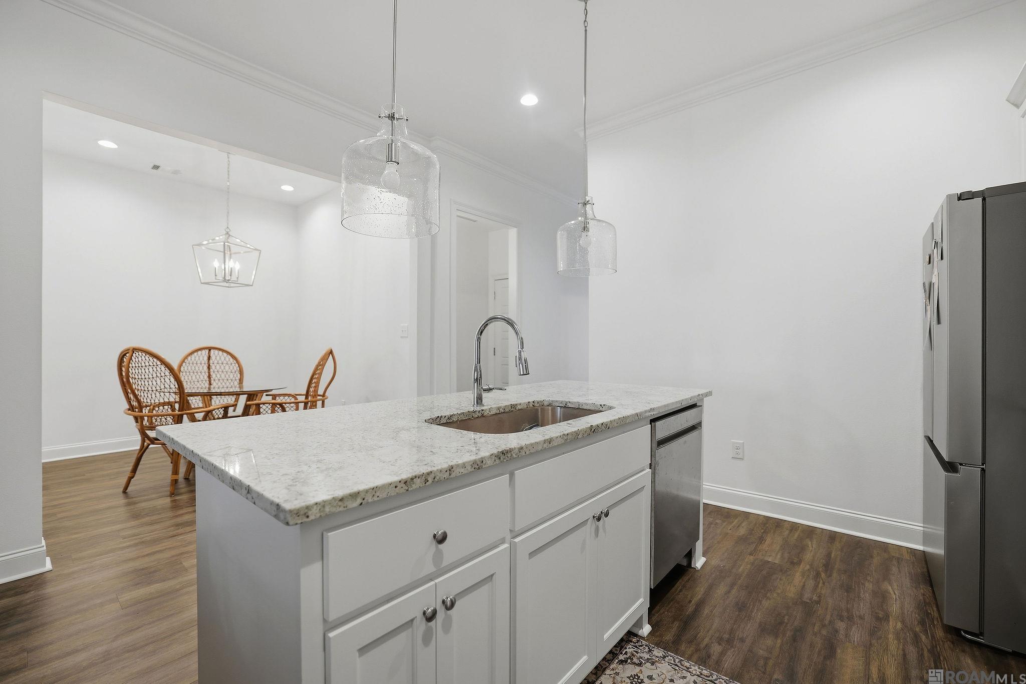 8129 Village Lake Ave, Baton Rouge, LA, 70820