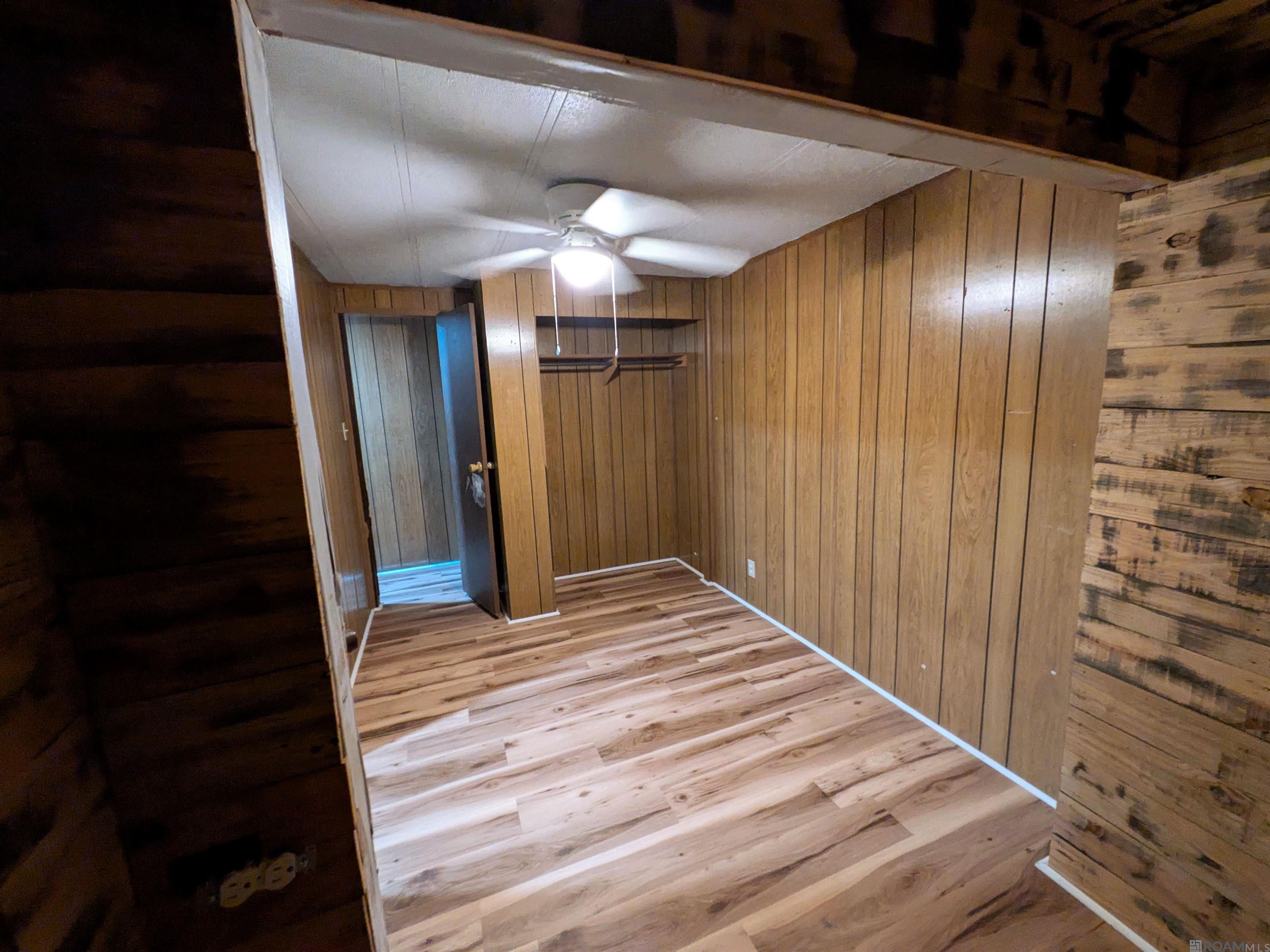 906 E Verna St, Gonzales, LA, 70737