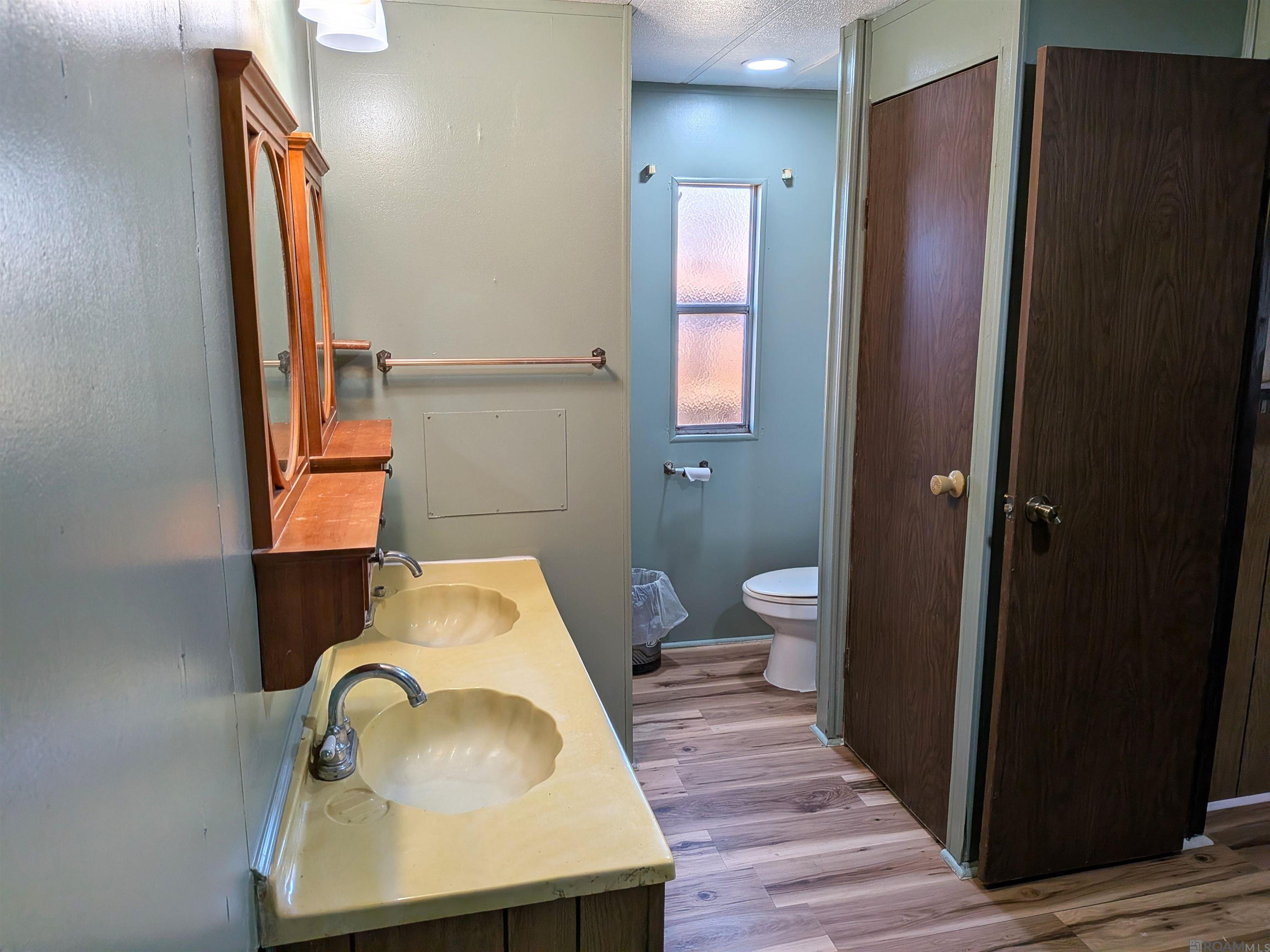 906 E Verna St, Gonzales, LA, 70737