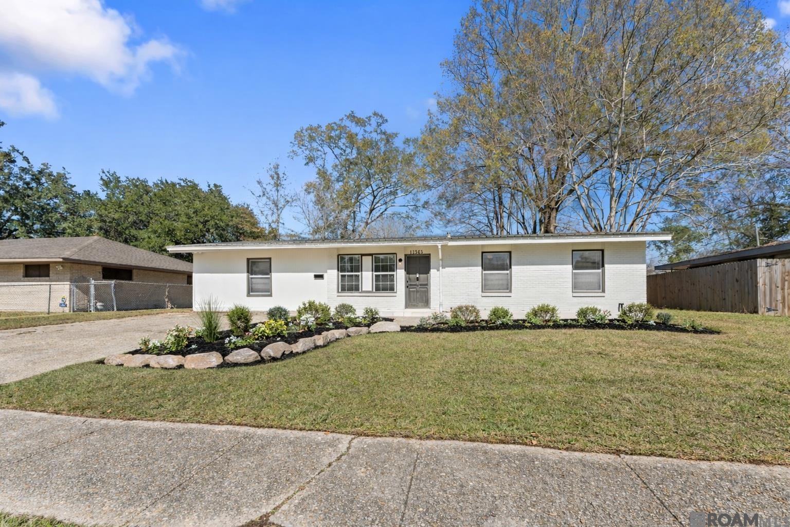 54 Oakland Crossing Blvd, Prairieville, LA, 70769