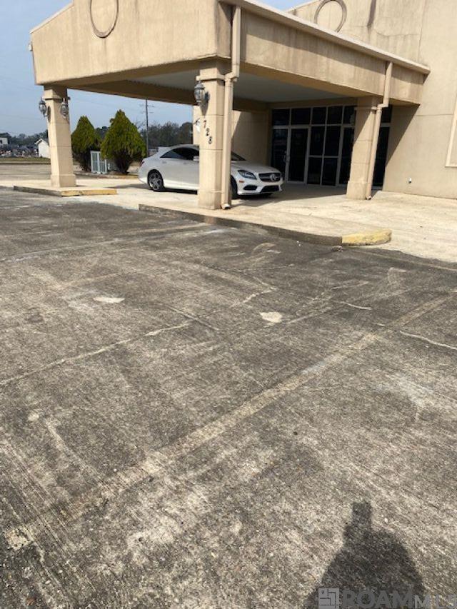720 & 728 La Hwy 30, Gonzales, LA, 70737