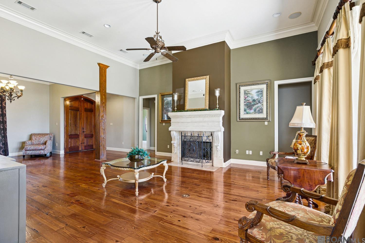 12484 Legacy Hills Dr, Geismar, LA, 70734