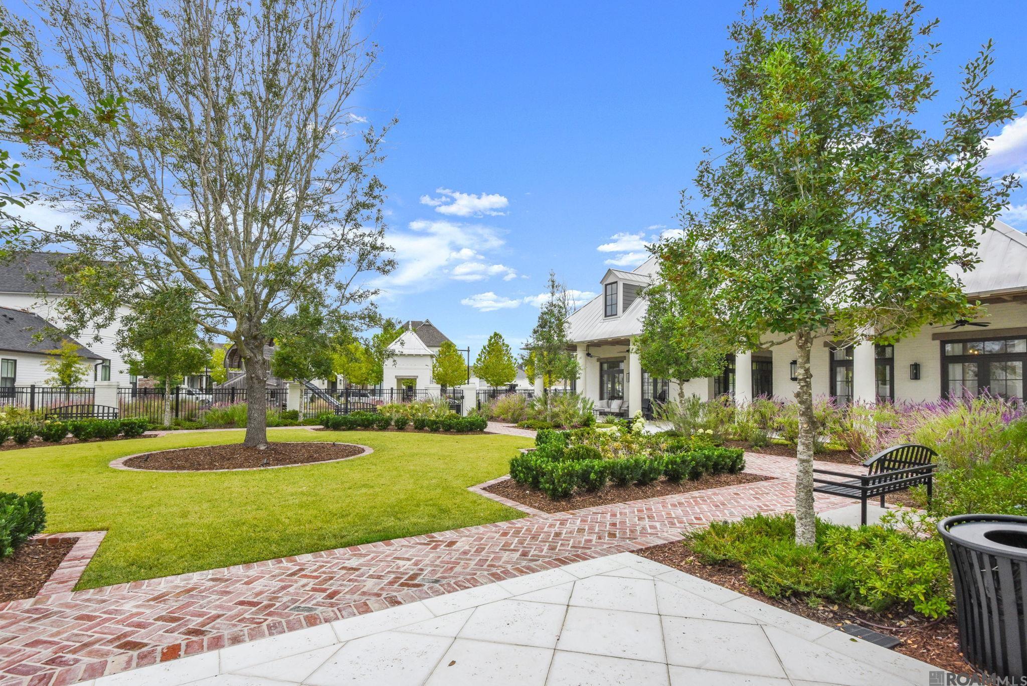 1702 Rue De Grand, Baton Rouge, LA, 70808