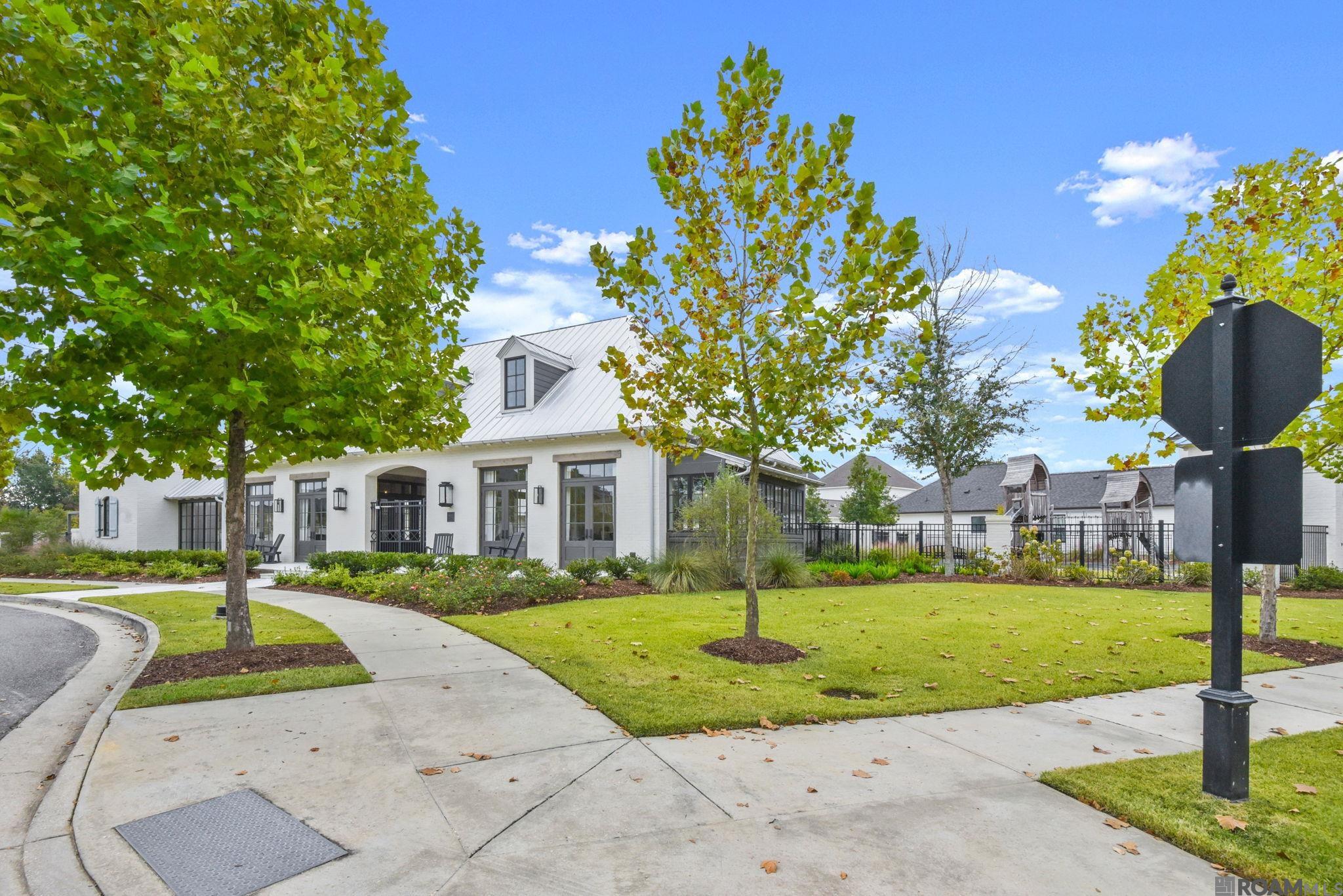 1702 Rue De Grand, Baton Rouge, LA, 70808