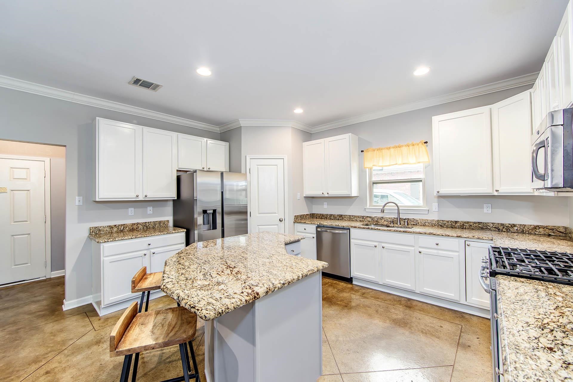 256 Riverwood Dr, Houma, LA, 70360