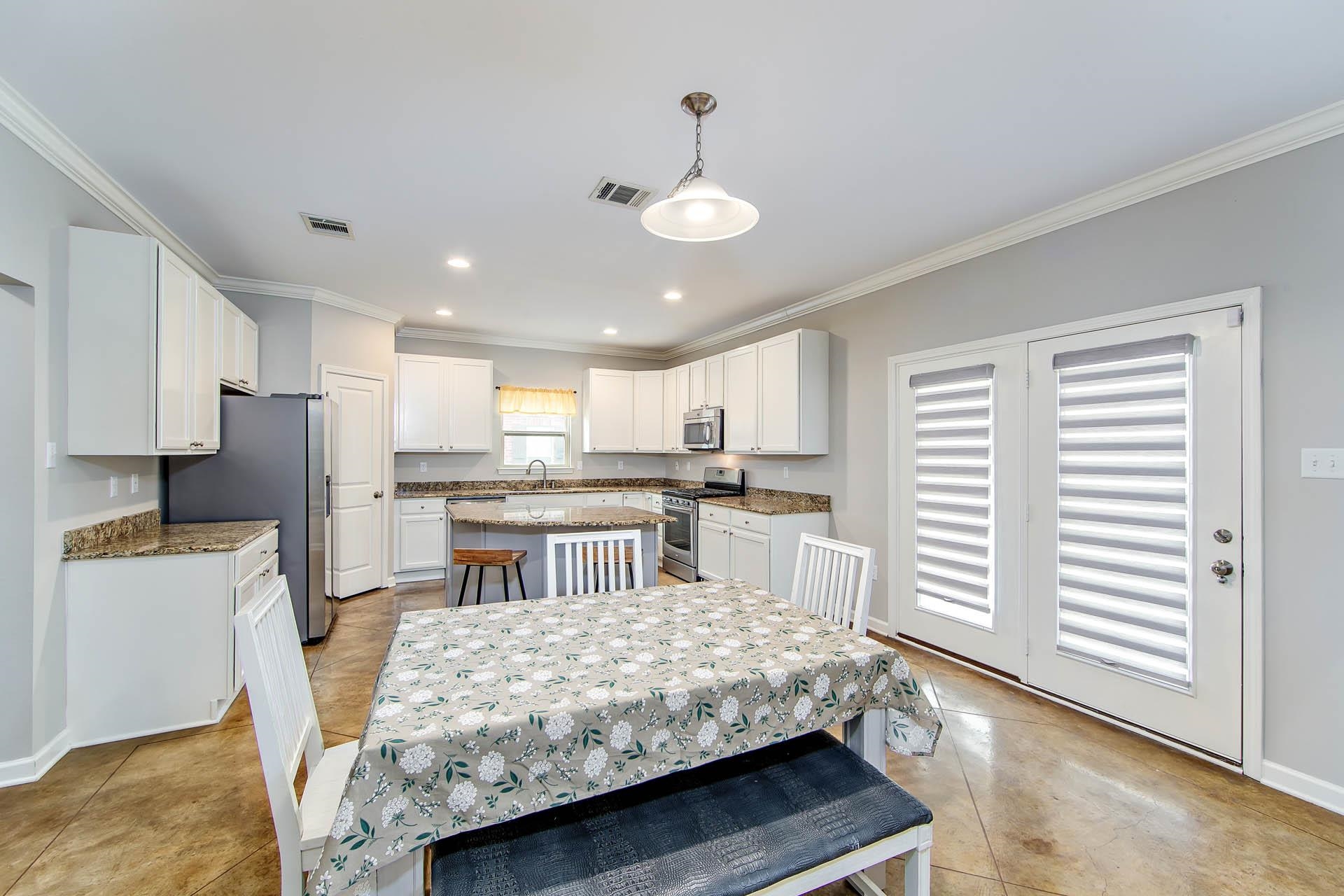 256 Riverwood Dr, Houma, LA, 70360