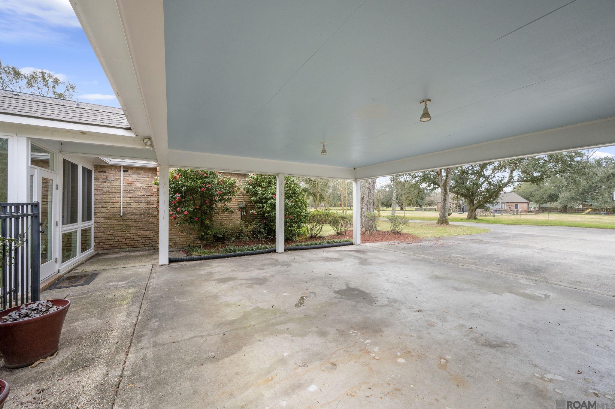 5775 Bayou Paul Rd, St Gabriel, LA, 70776