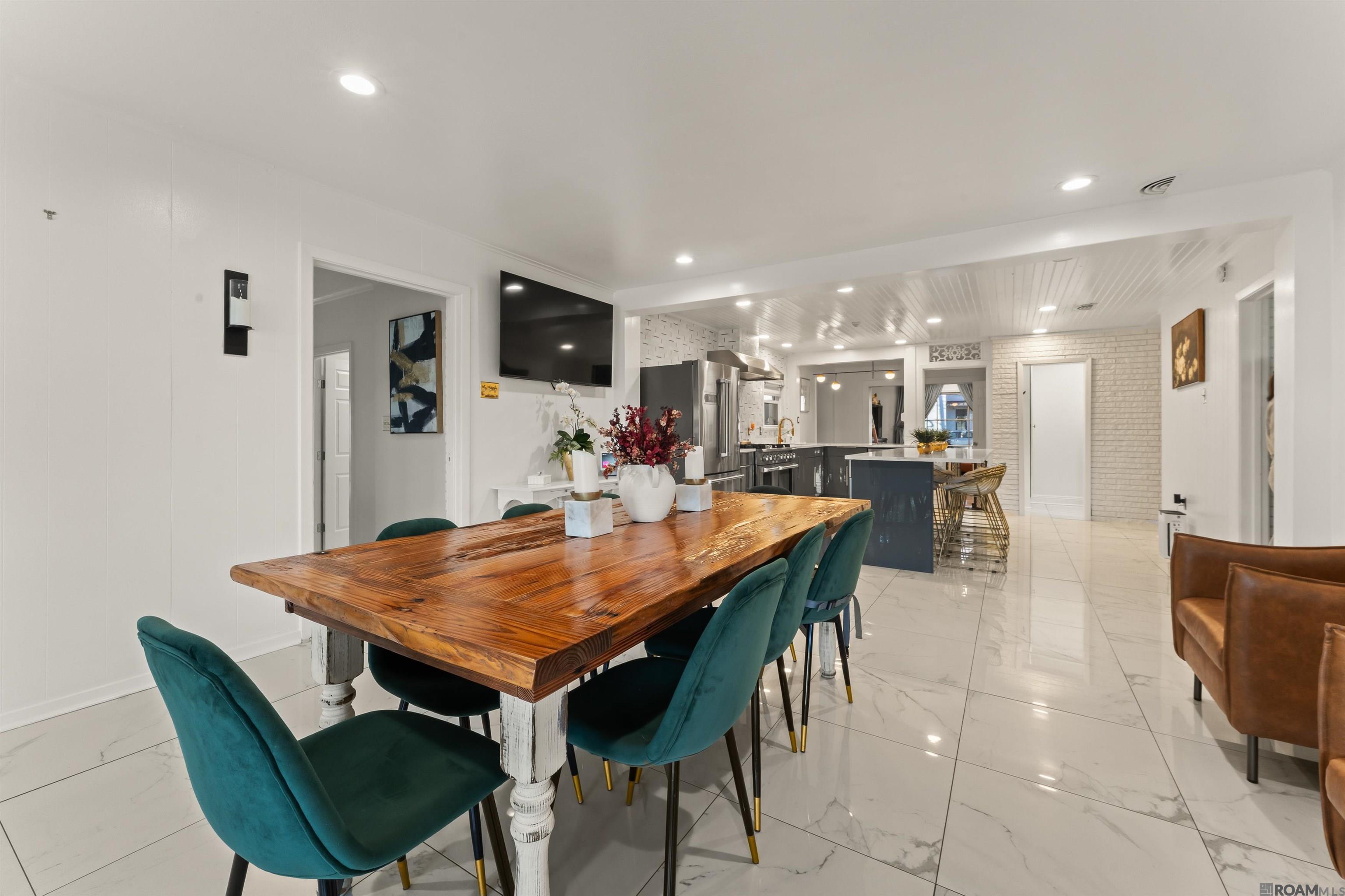 8720 W Fairway Dr, Baton Rouge, LA, 70809