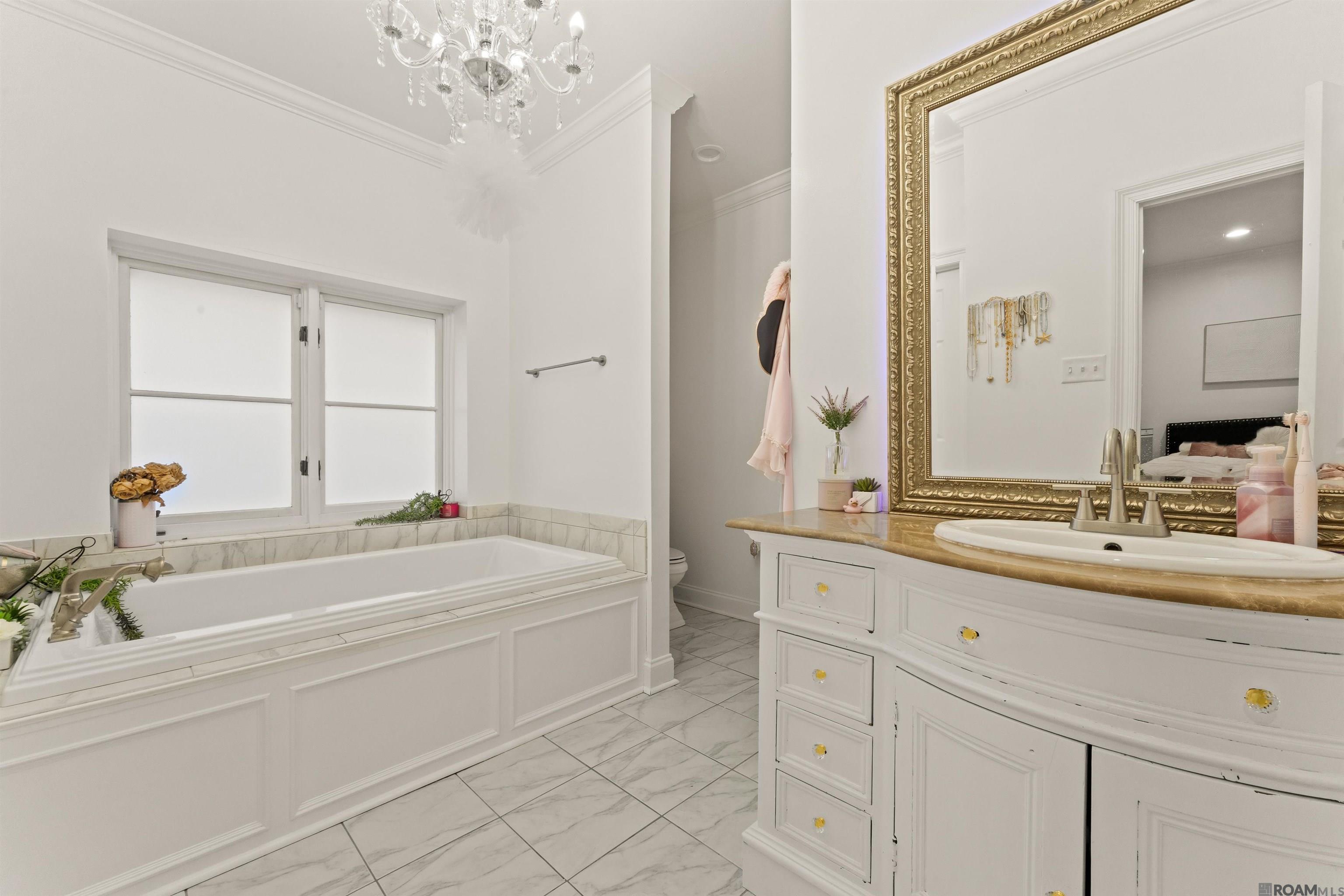 8720 W Fairway Dr, Baton Rouge, LA, 70809