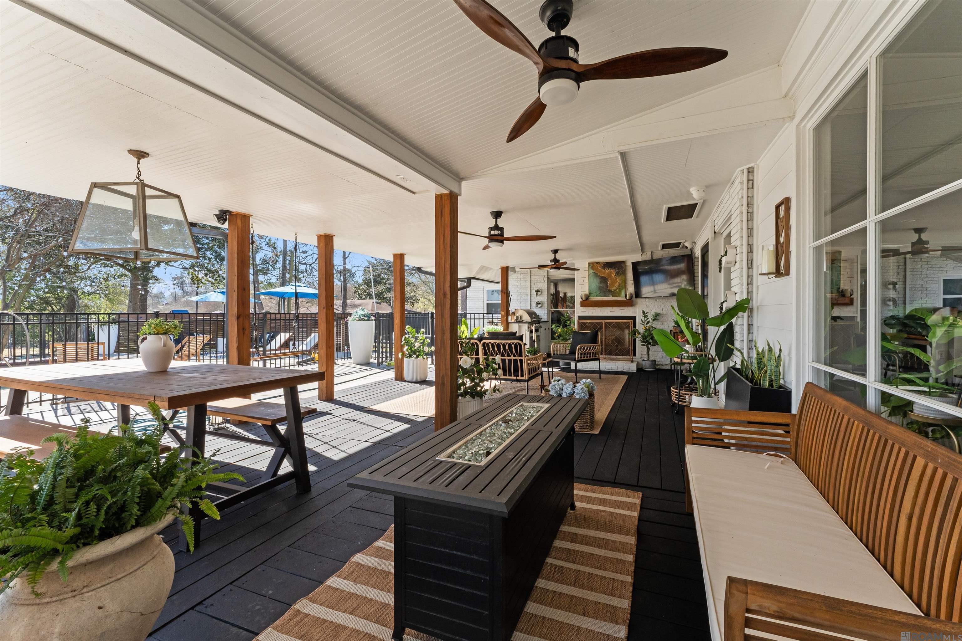 8720 W Fairway Dr, Baton Rouge, LA, 70809