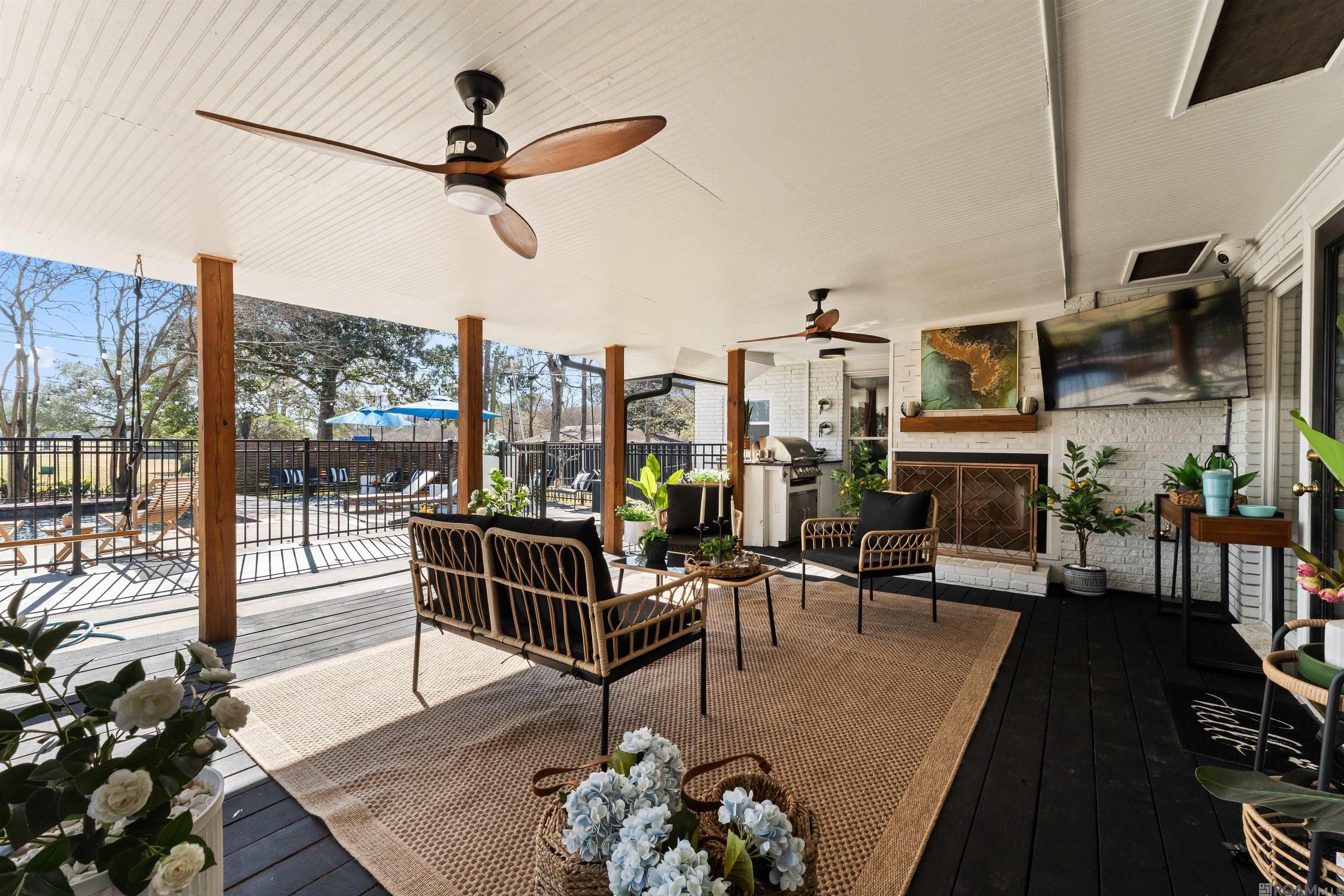 8720 W Fairway Dr, Baton Rouge, LA, 70809