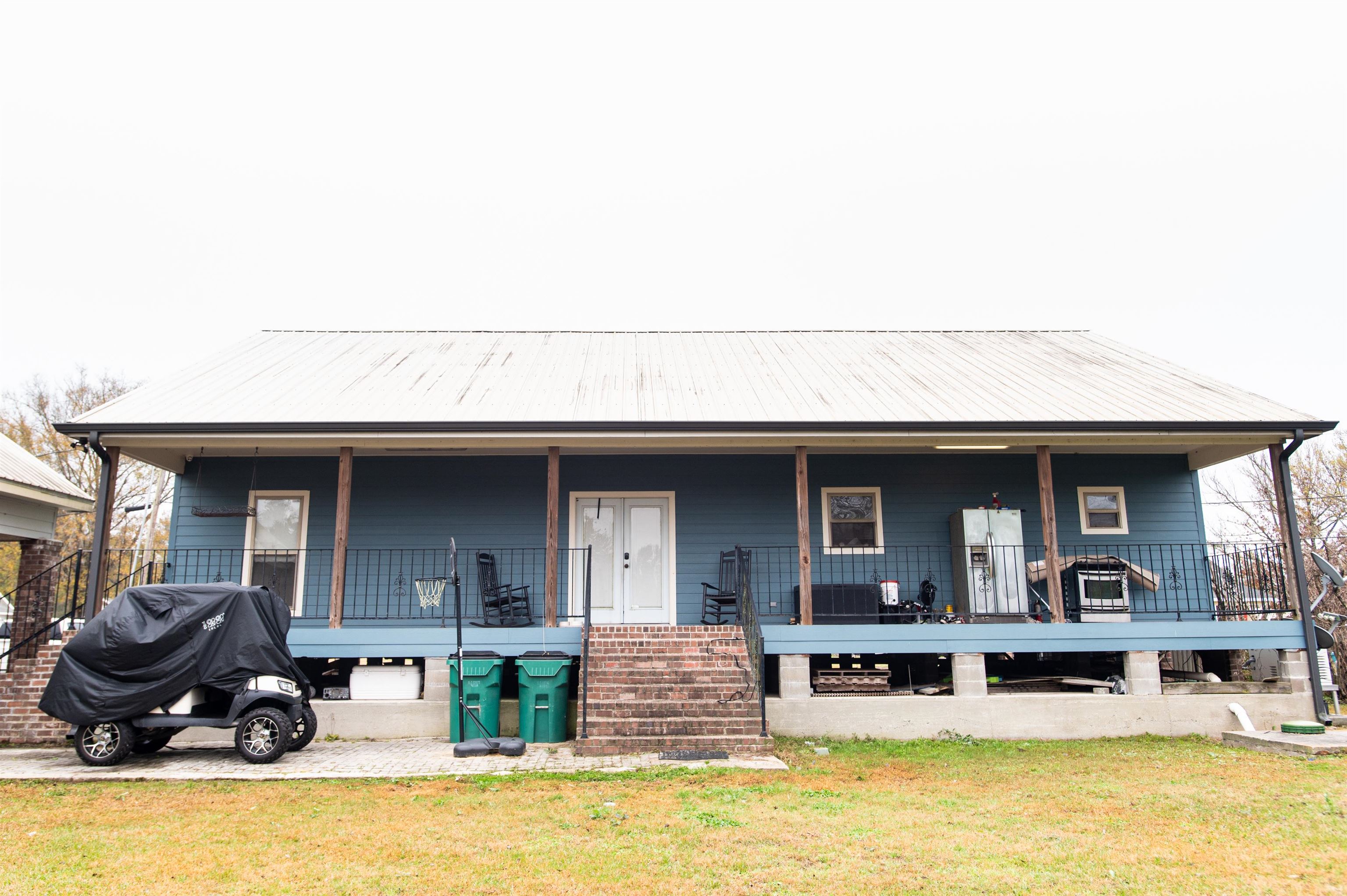 347 Le Village Dr, Larose, LA, 70373