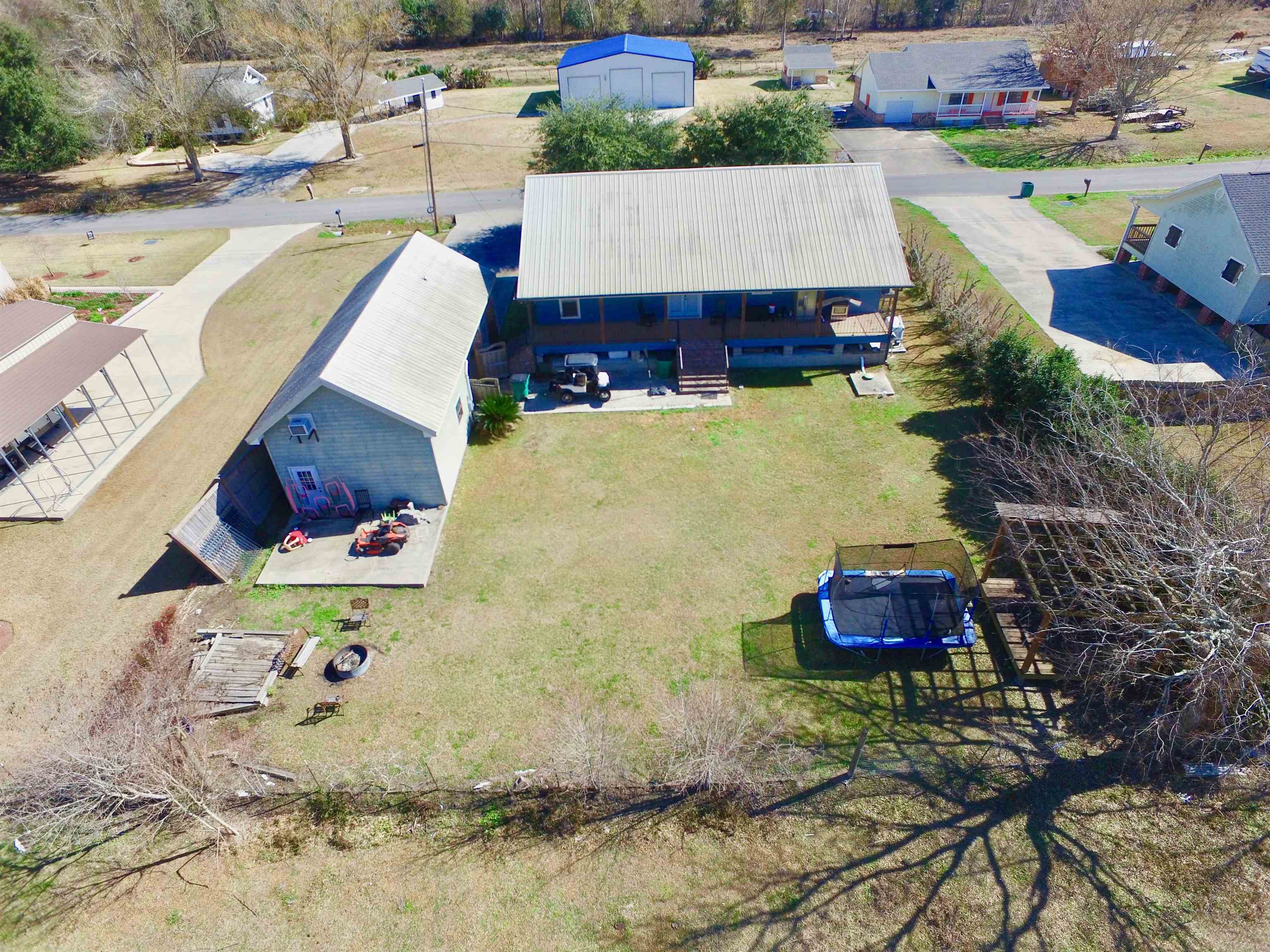 347 Le Village Dr, Larose, LA, 70373