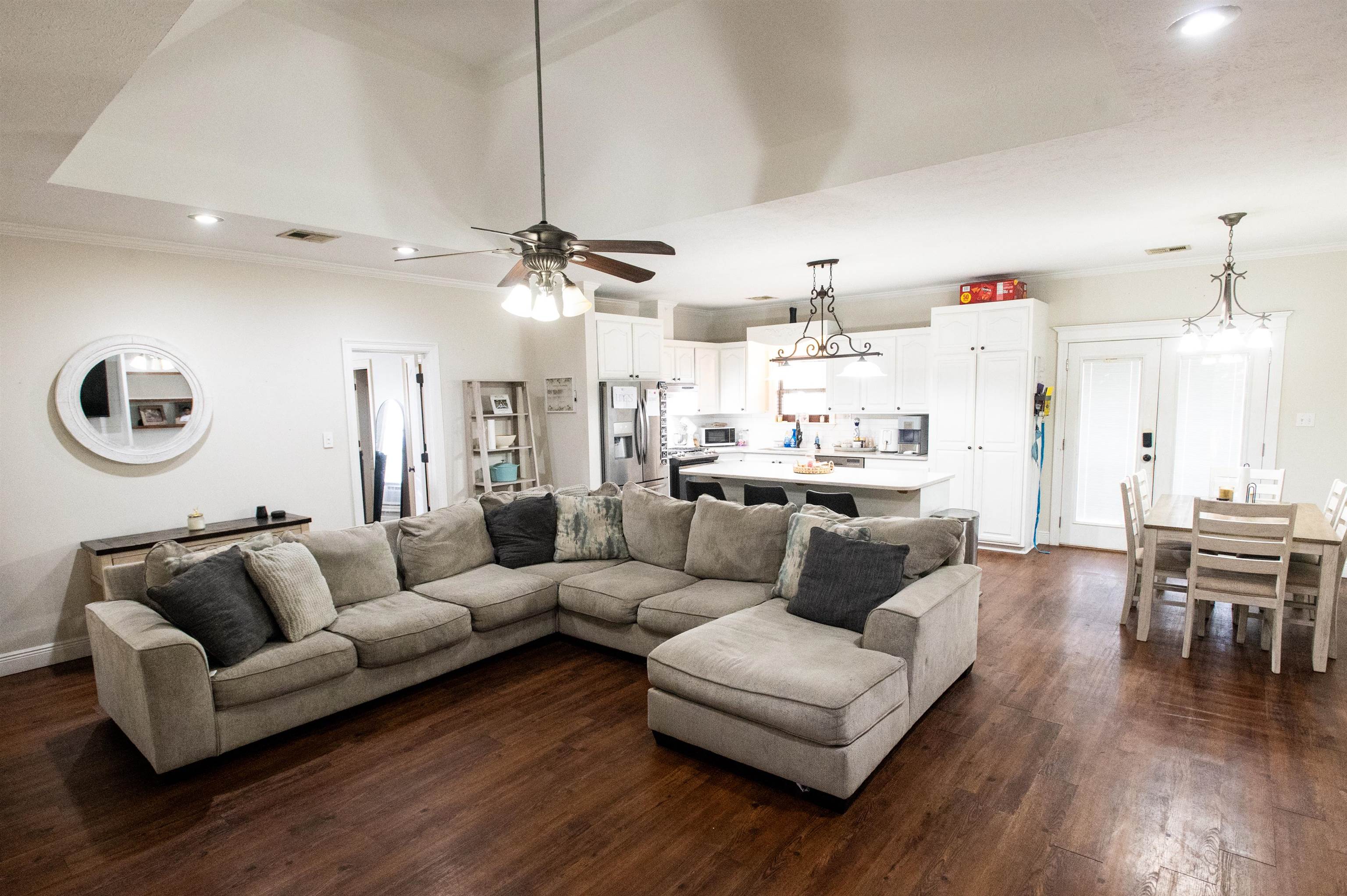 347 Le Village Dr, Larose, LA, 70373