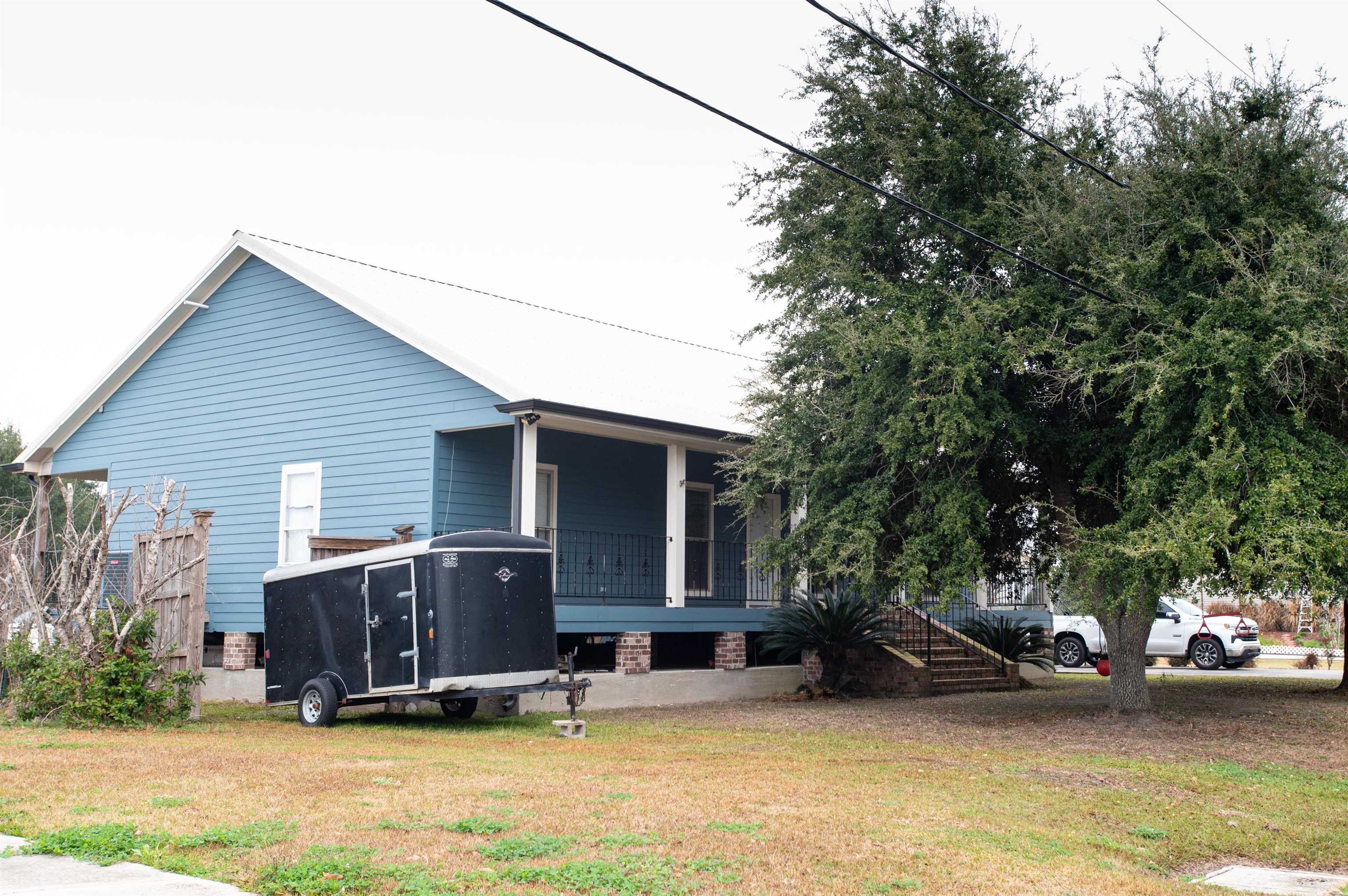 347 Le Village Dr, Larose, LA, 70373