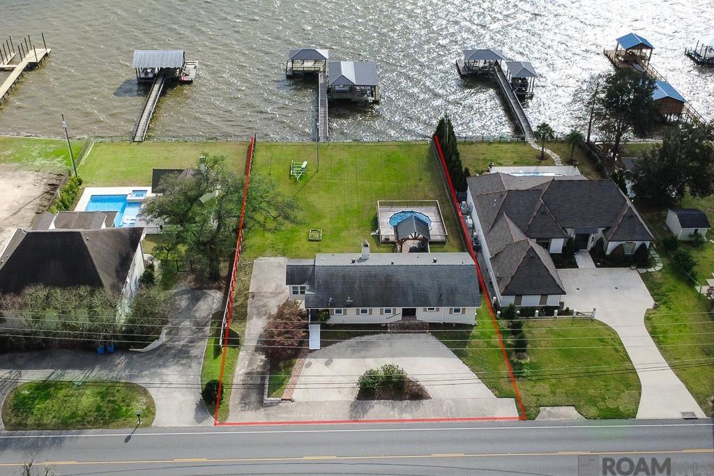 $750,000+