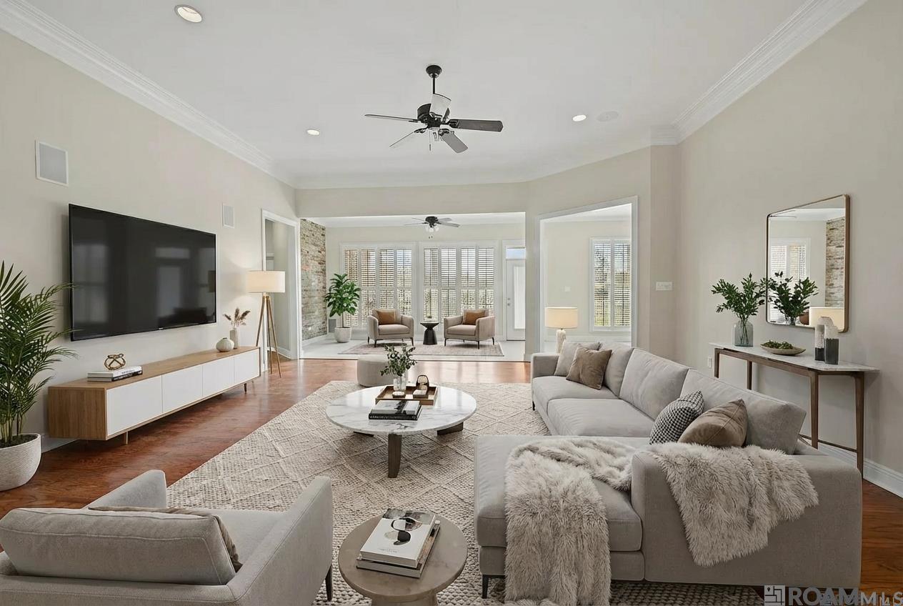 18030 Cascades Ave, Baton Rouge, LA, 70810