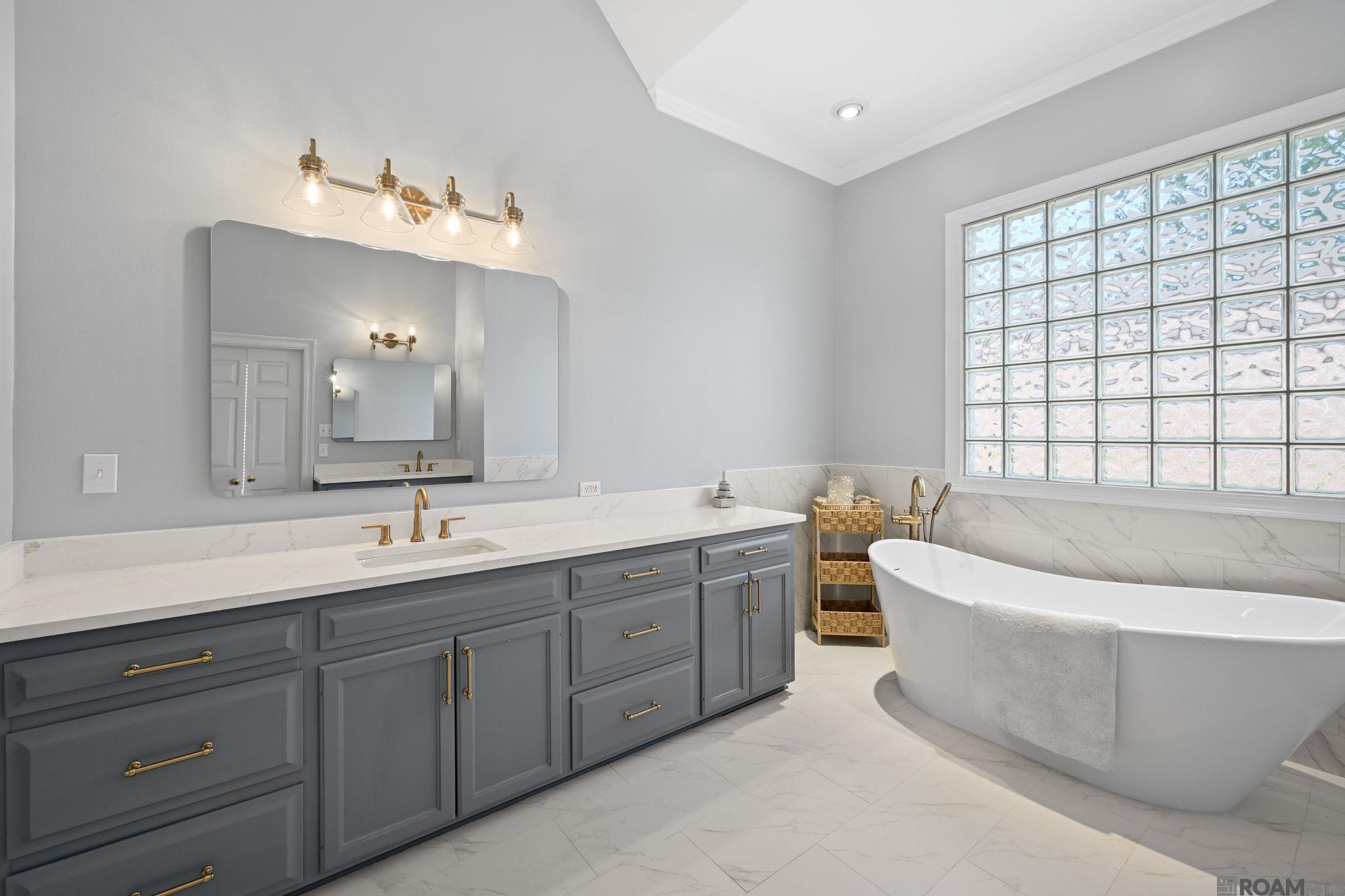 18030 Cascades Ave, Baton Rouge, LA, 70810