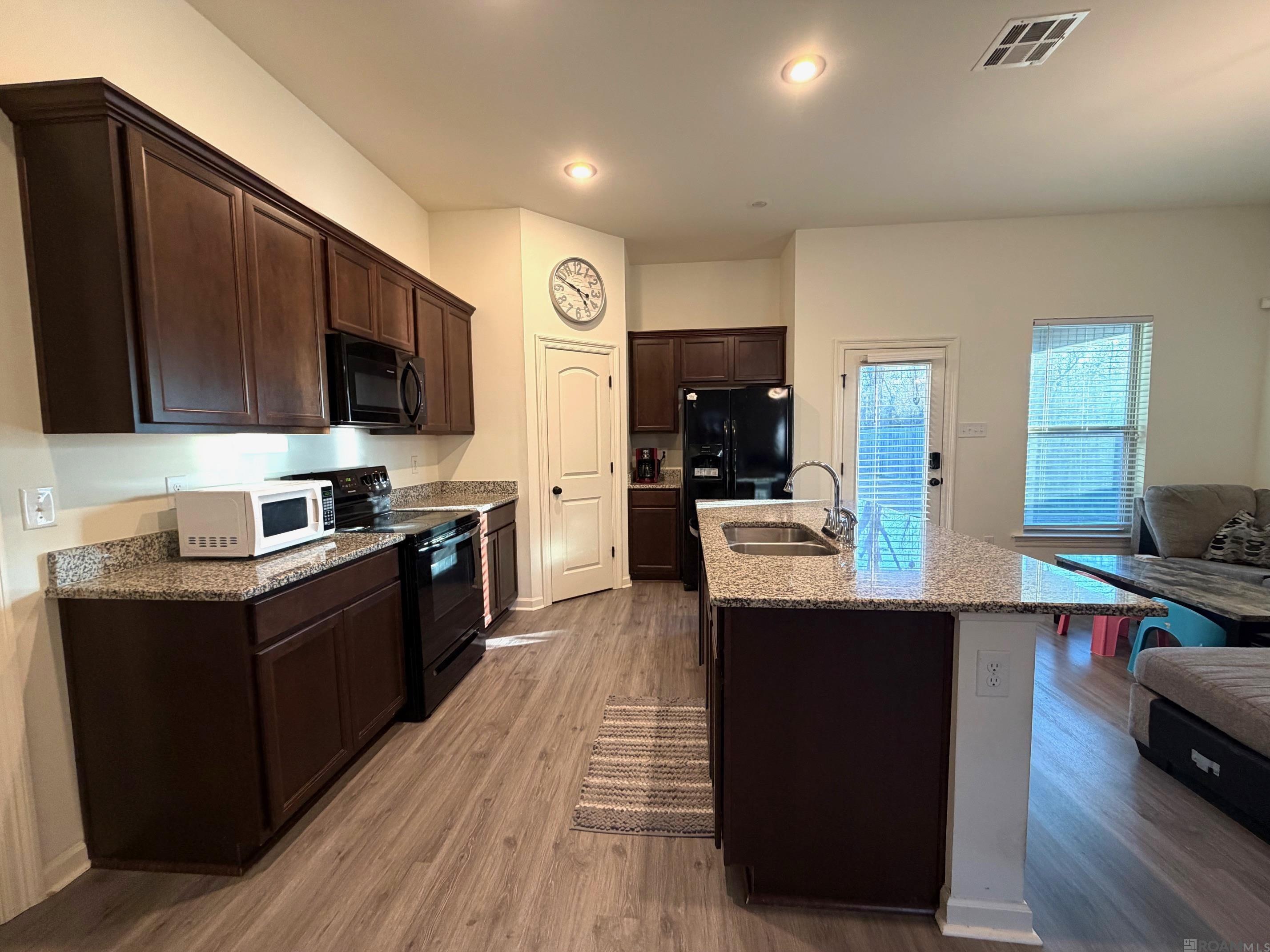 40087 Trace Ave, Prairieville, LA, 70769