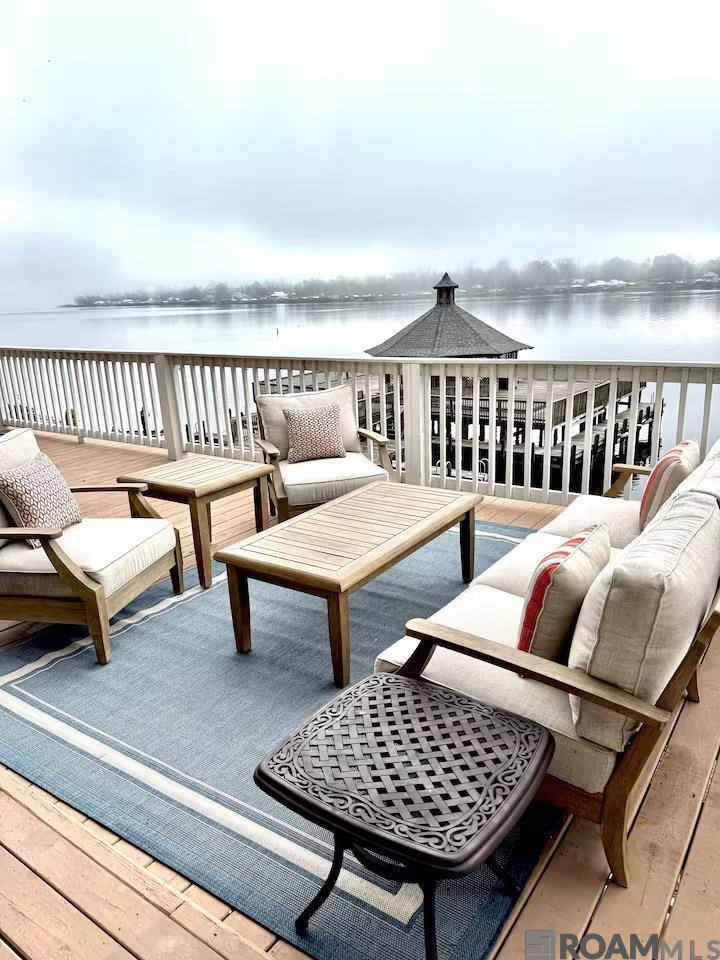 2215 False River Dr UNIT 8, New Roads, LA, 70760