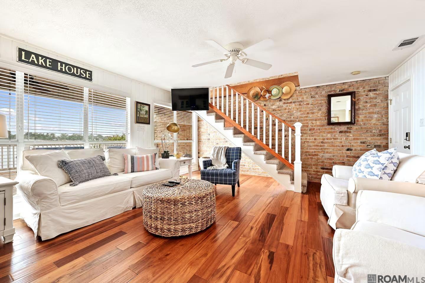 2215 False River Dr UNIT 8, New Roads, LA, 70760