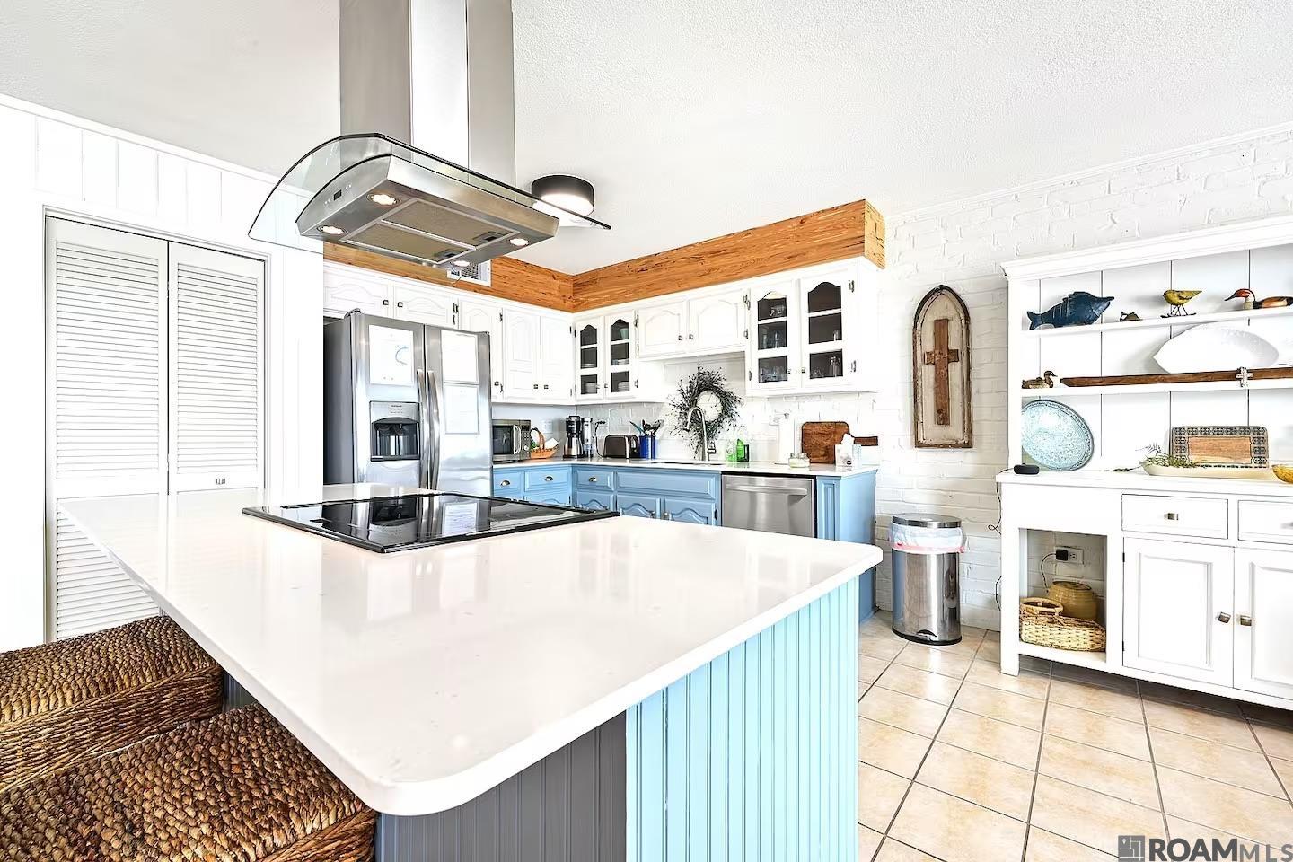 2215 False River Dr UNIT 8, New Roads, LA, 70760