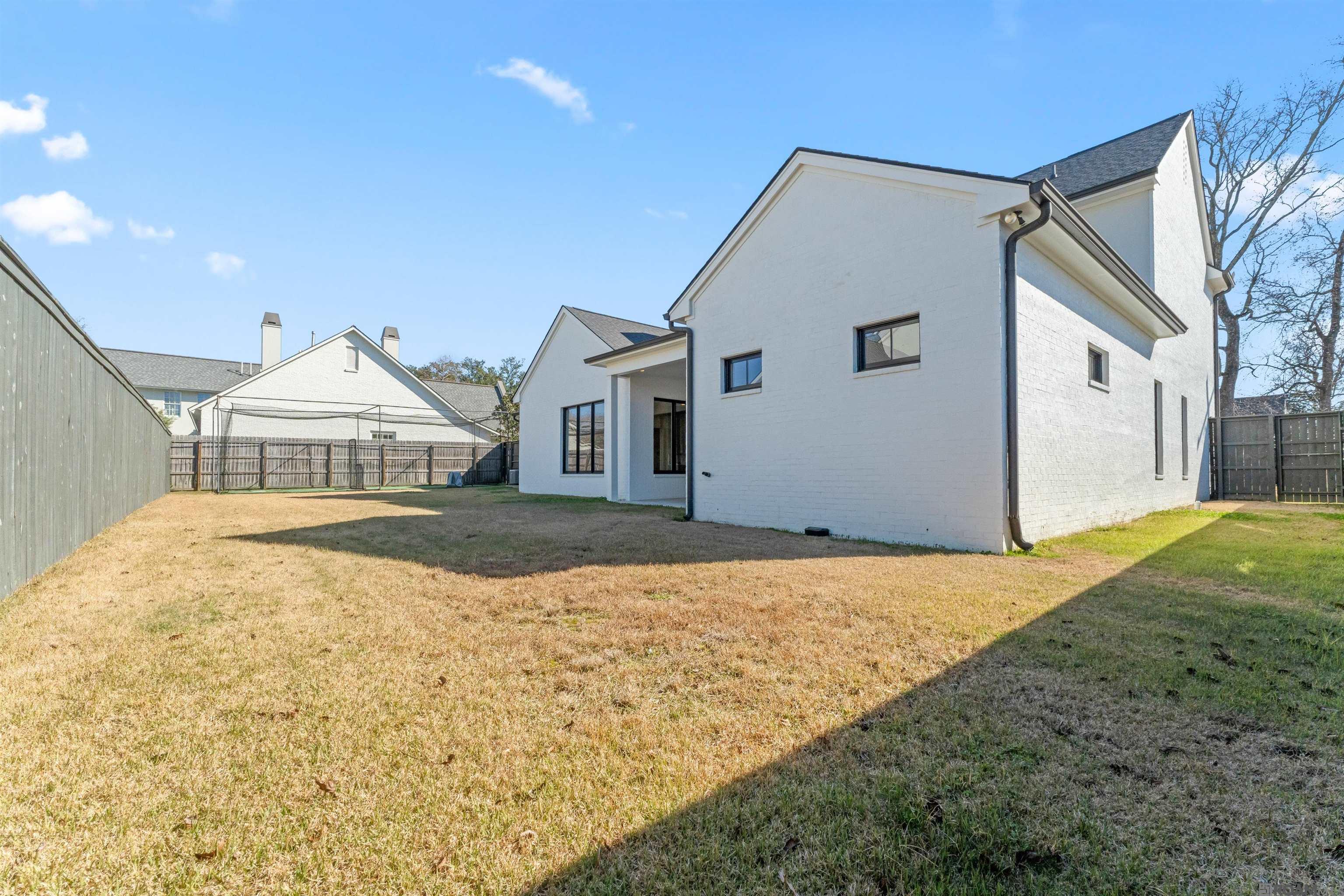 8721 W Fairway Dr, Baton Rouge, LA, 70809