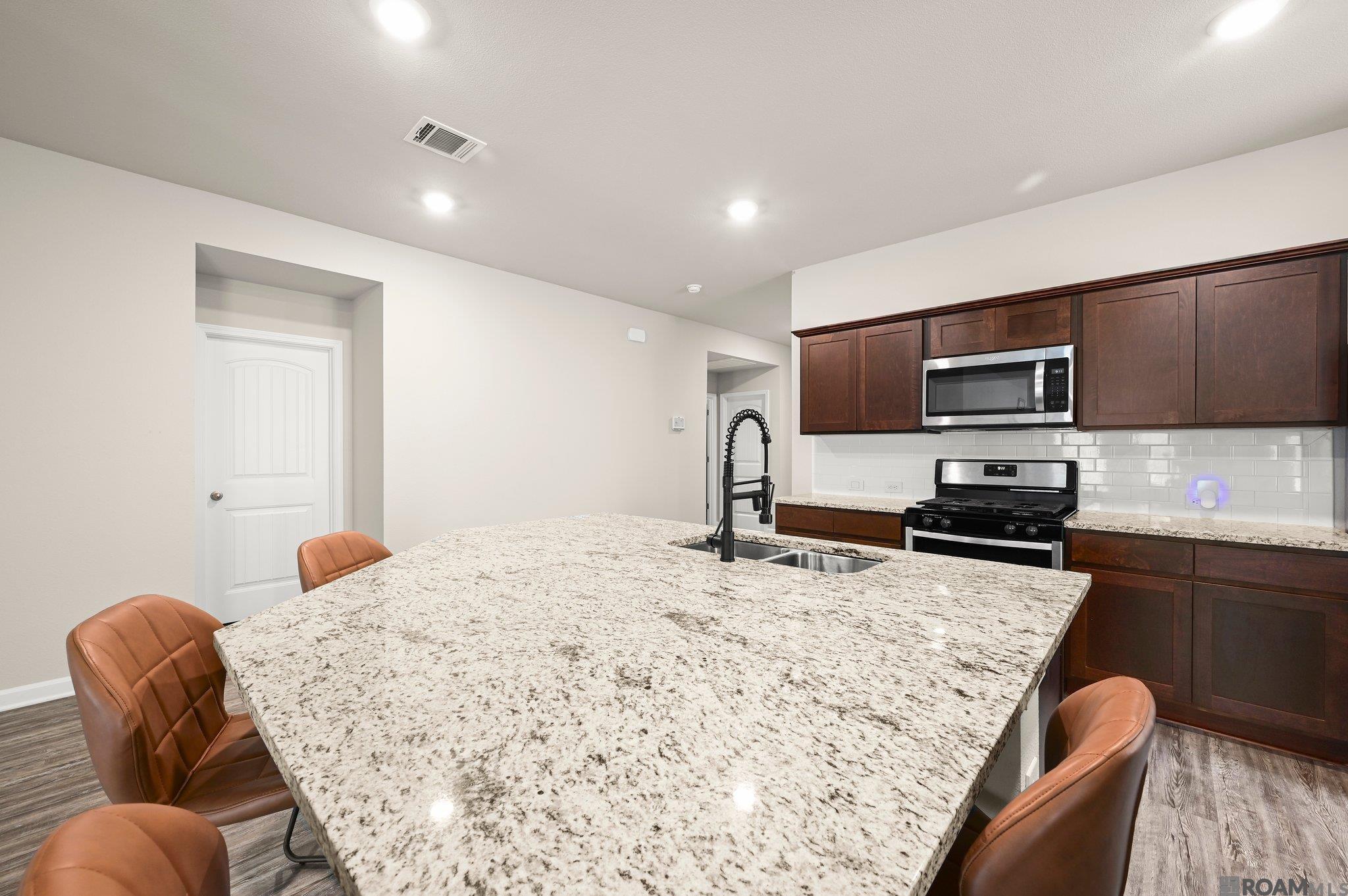 13083 Bayberry Ave, Denham Springs, LA, 70706