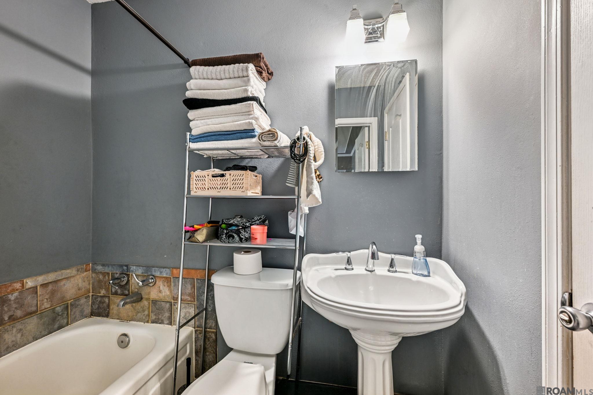 6148 Adam Dr, Marrero, LA, 70072