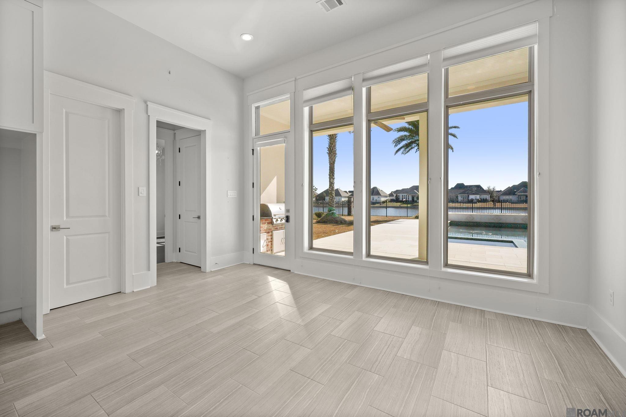 2855 Grand Way Ave, Baton Rouge, LA, 70810