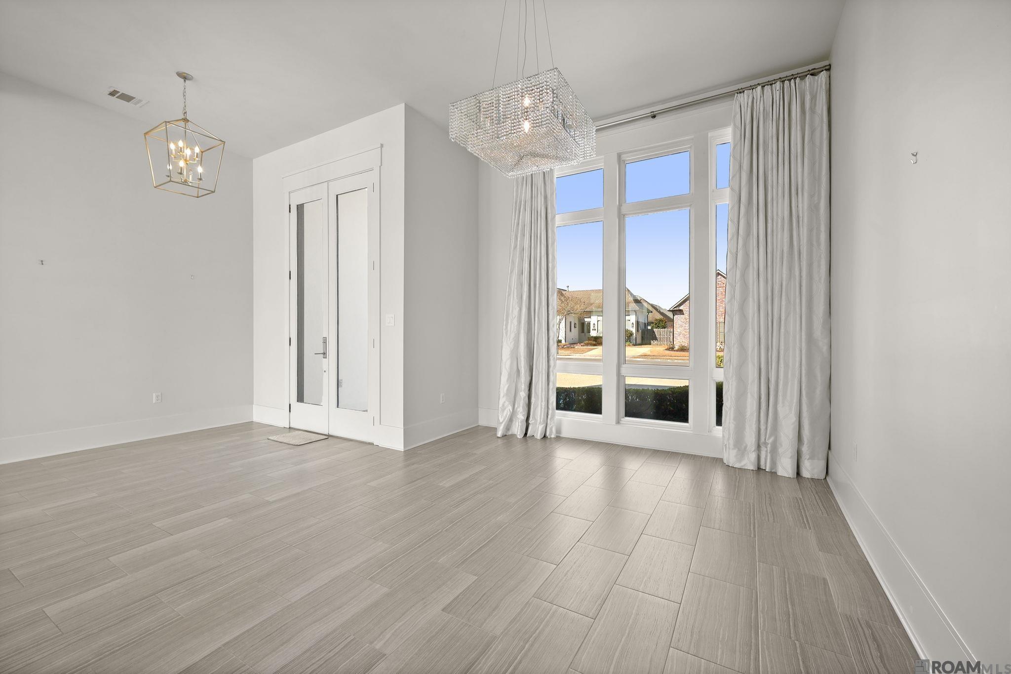 2855 Grand Way Ave, Baton Rouge, LA, 70810