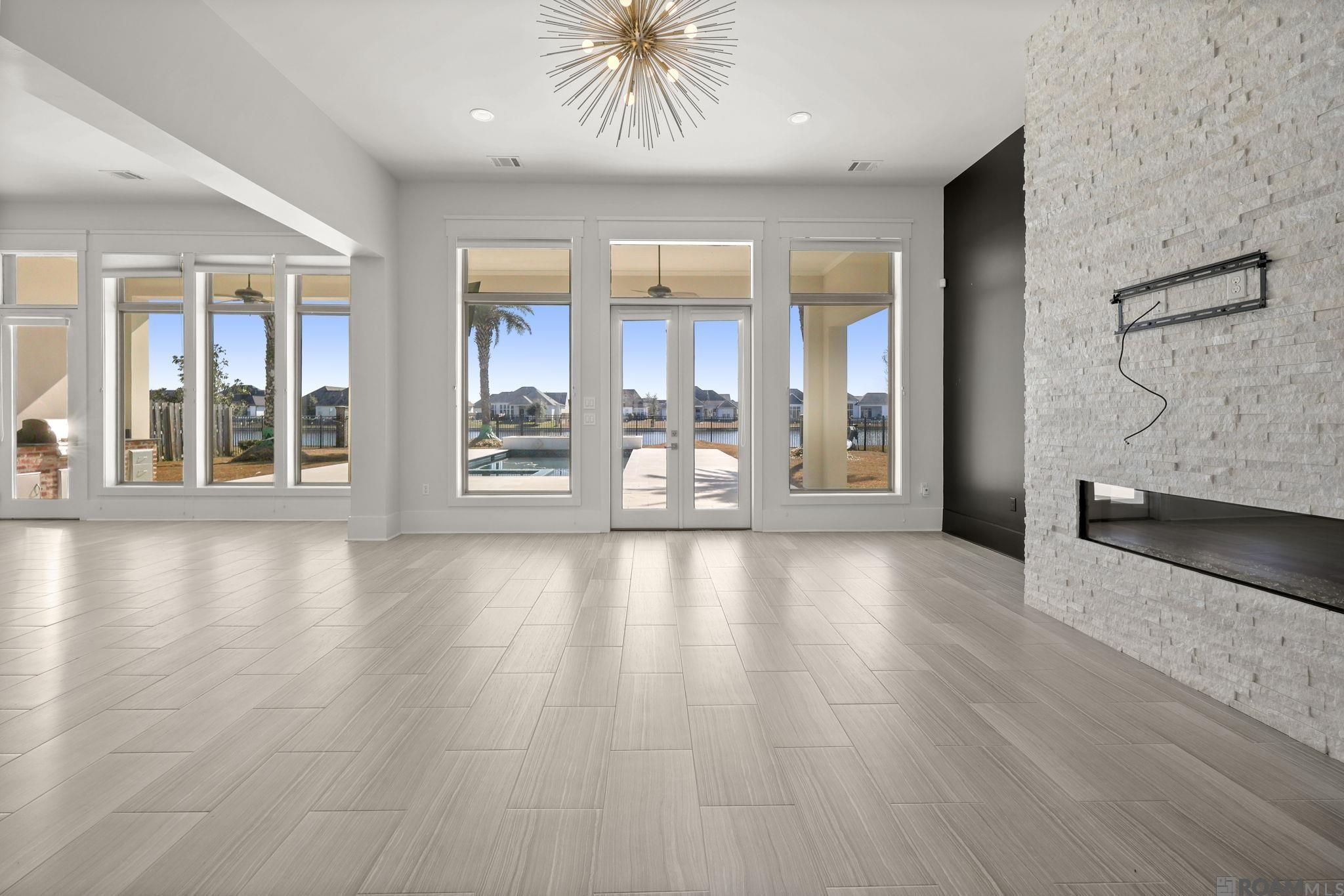 2855 Grand Way Ave, Baton Rouge, LA, 70810