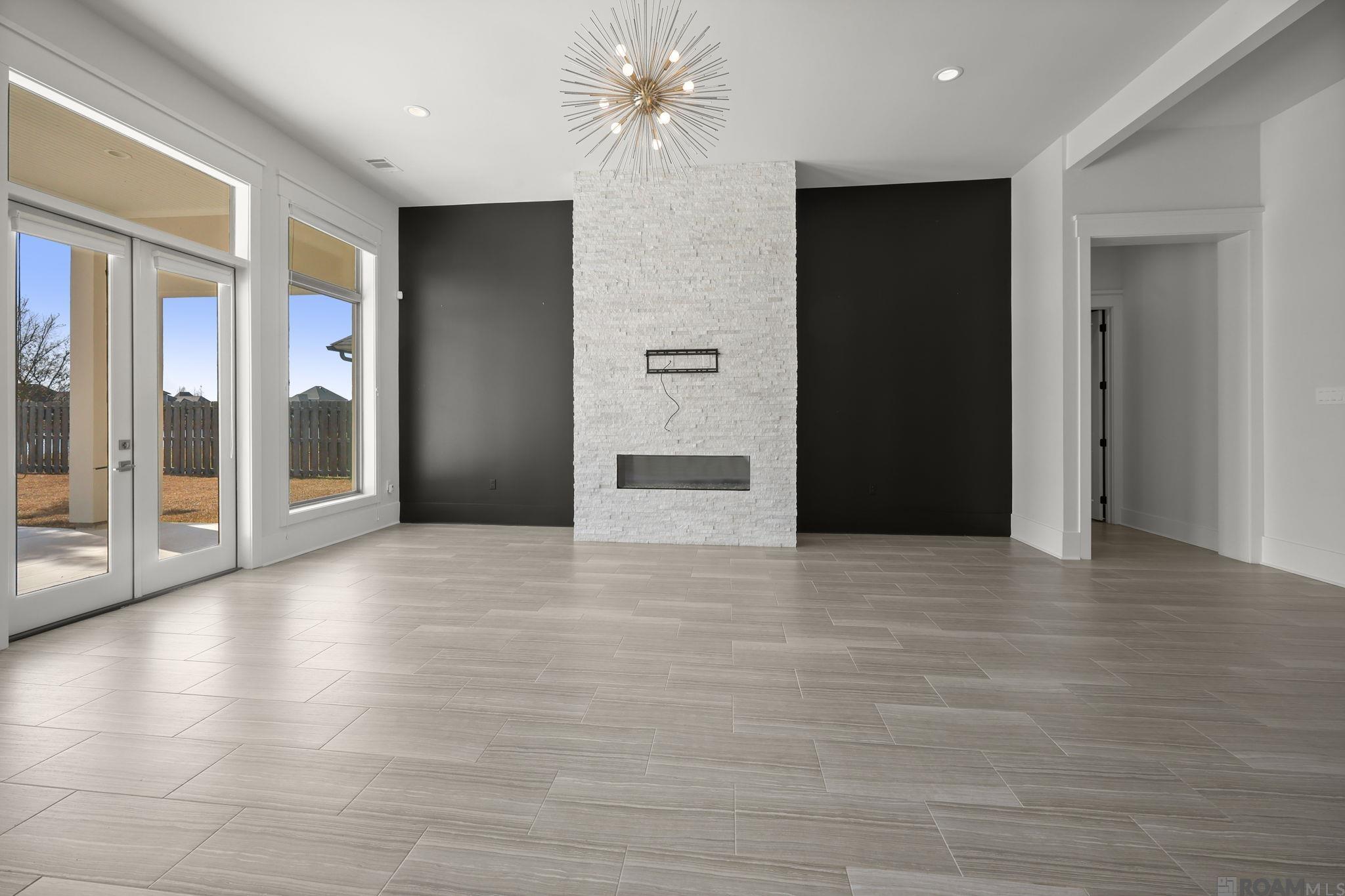 2855 Grand Way Ave, Baton Rouge, LA, 70810