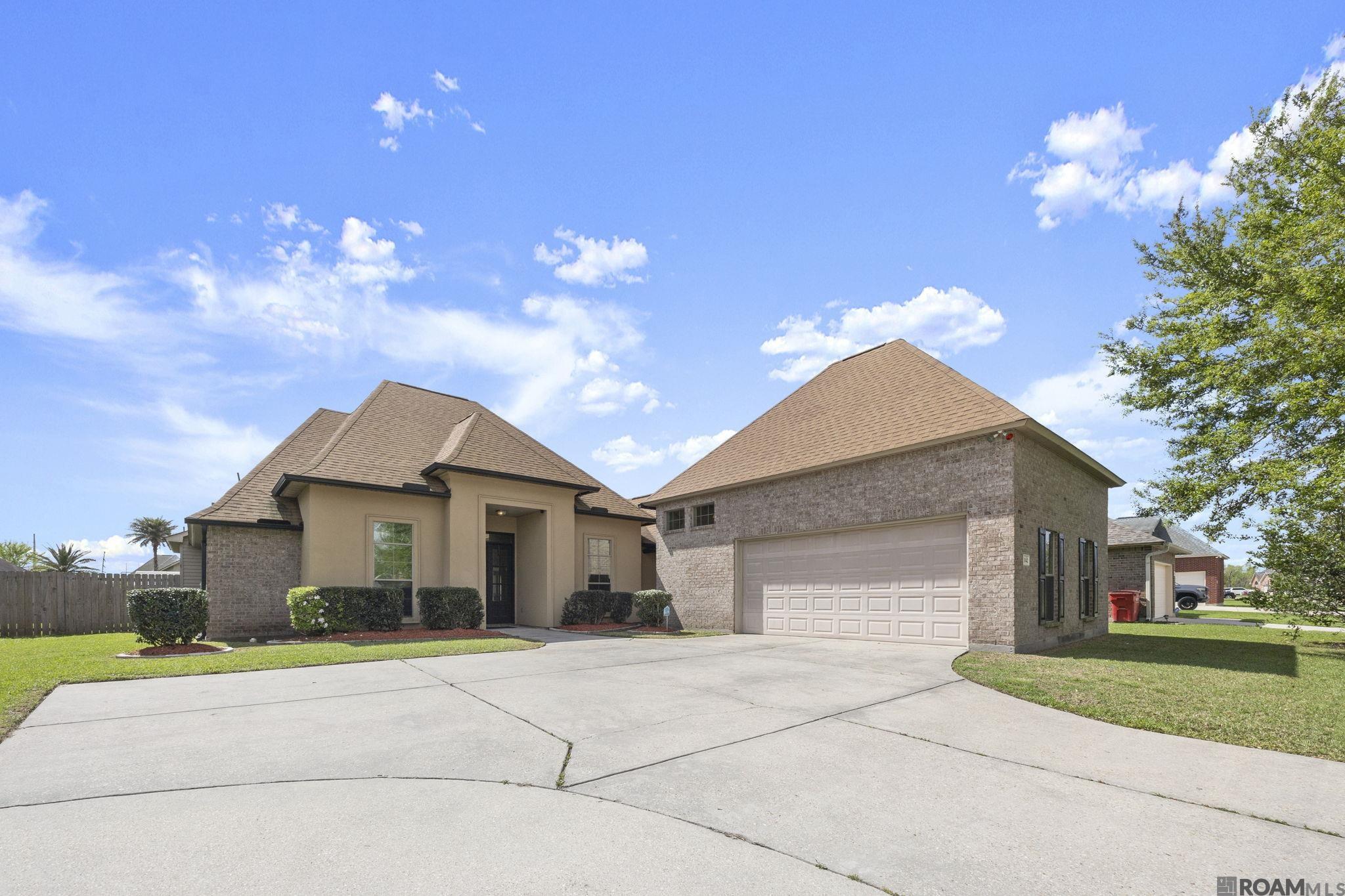 6142 Waterford Ln, Sorrento, LA, 70778