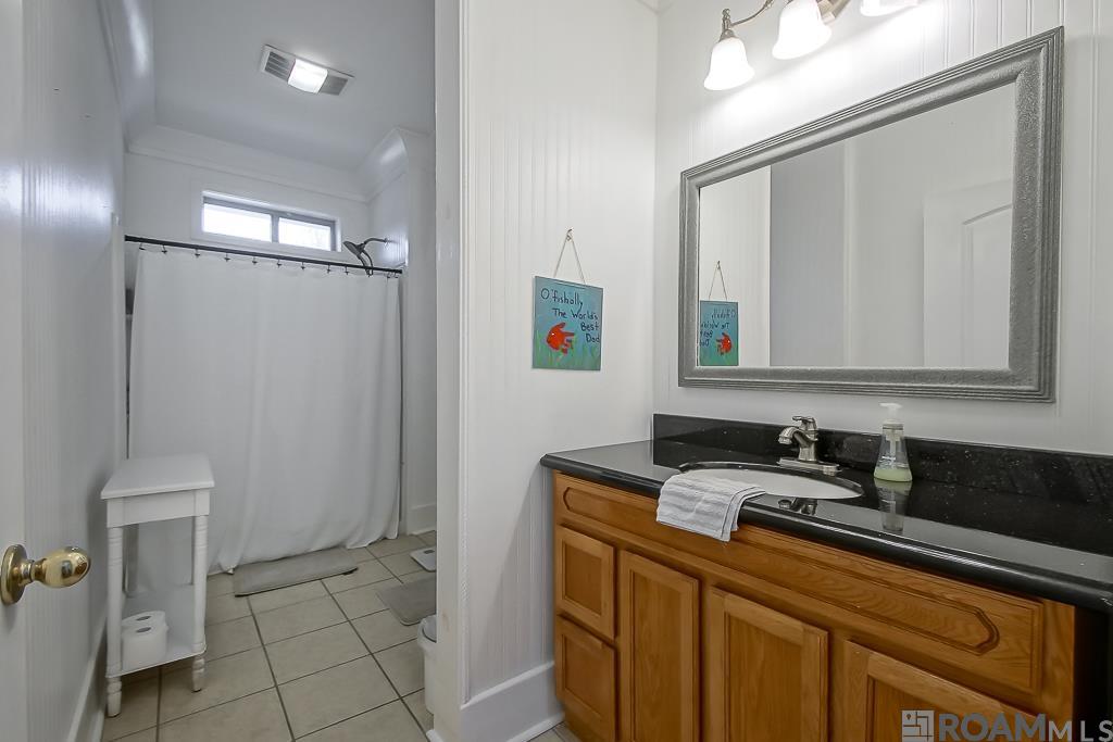 39076 David Dr, Prairieville, LA, 70769