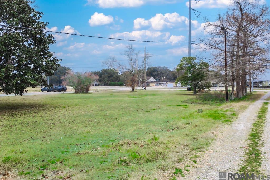 GR-1B1 Highway 23, Belle Chasse, LA, 70037