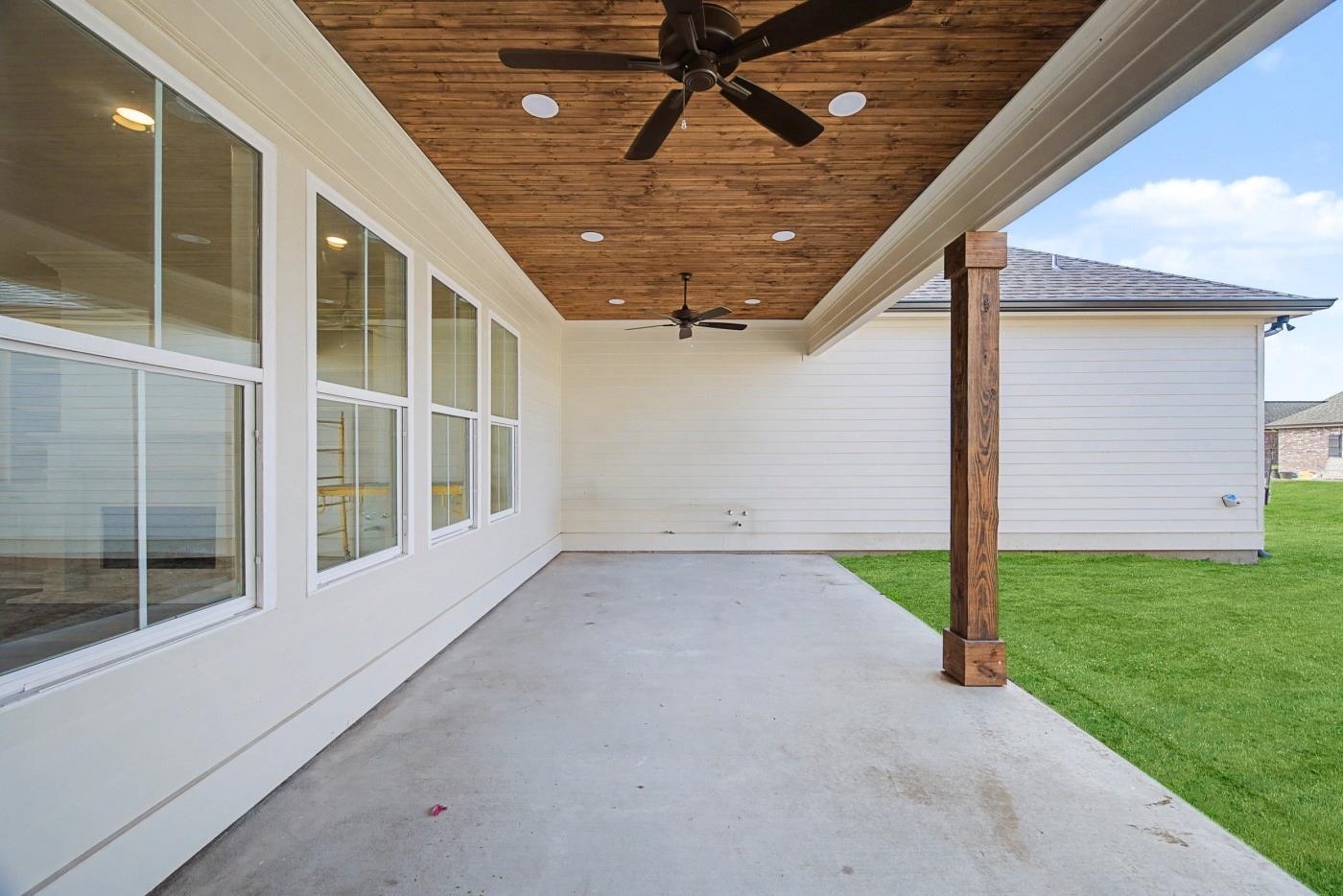 108 Hazelwood Dr, Thibodaux, LA, 70301