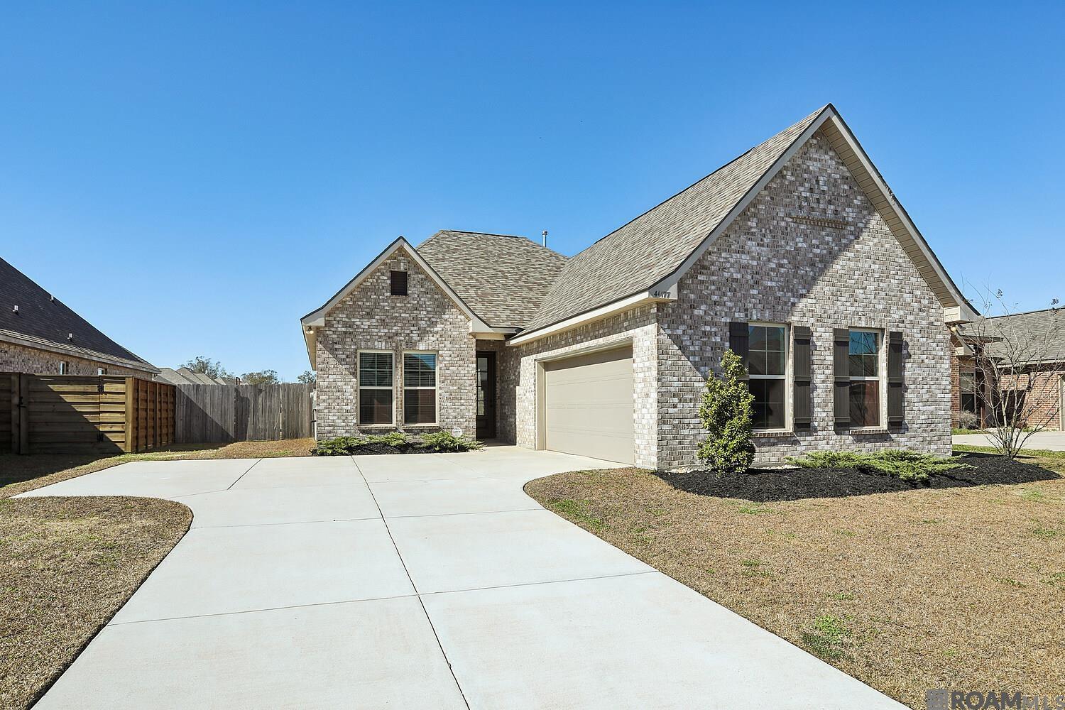 41177 Coastline Ave, Gonzales, LA, 70737