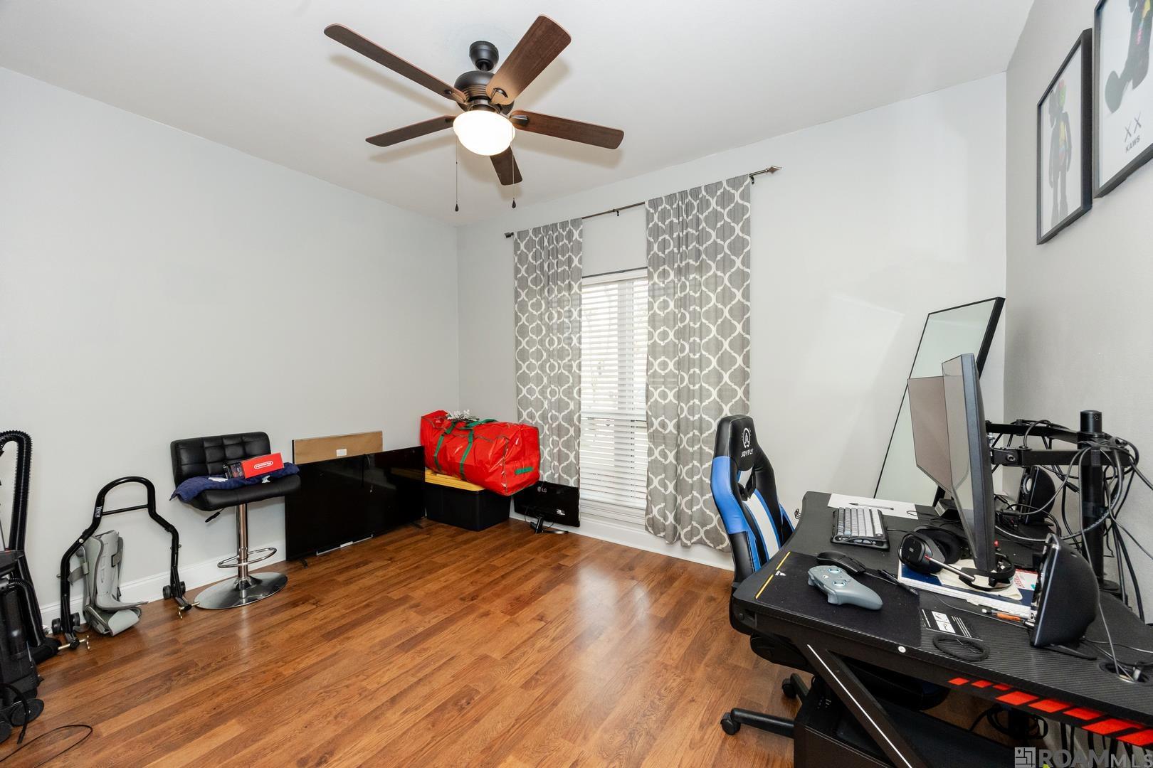 732 Elk Lake Dr, Baton Rouge, LA, 70816