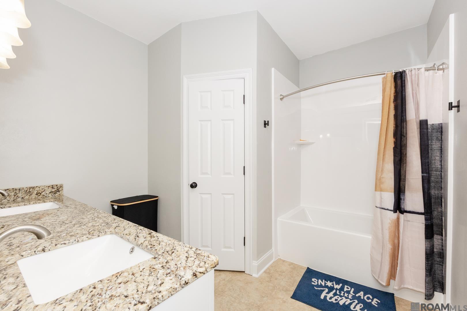 732 Elk Lake Dr, Baton Rouge, LA, 70816