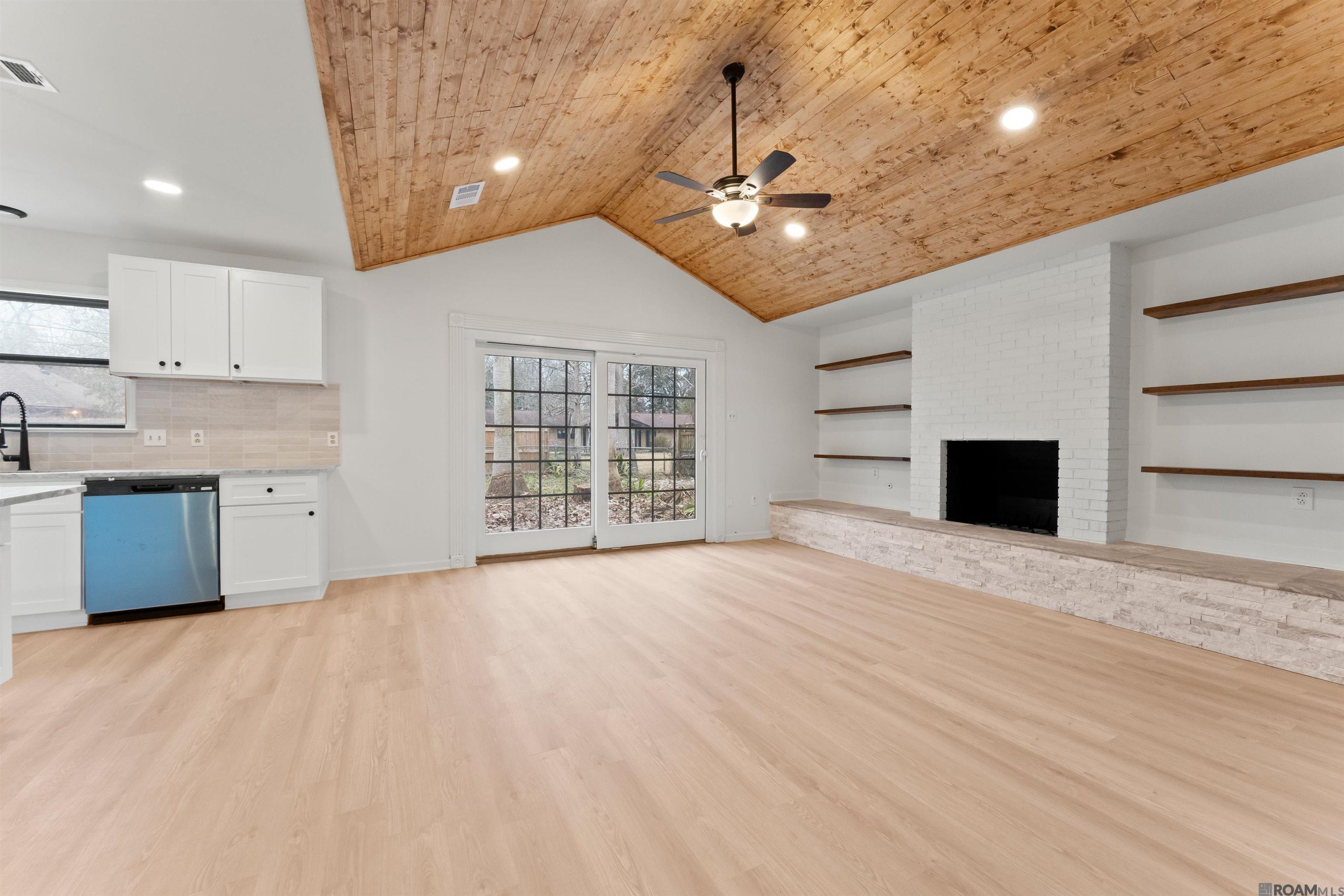 8687 Chandler Dr, Baton Rouge, LA, 70808