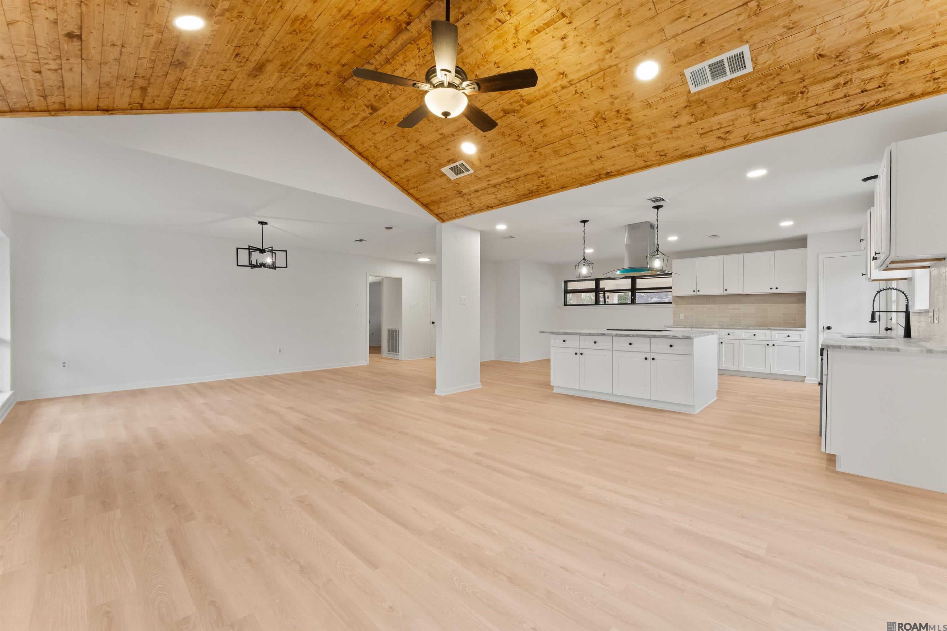 8687 Chandler Dr, Baton Rouge, LA, 70808